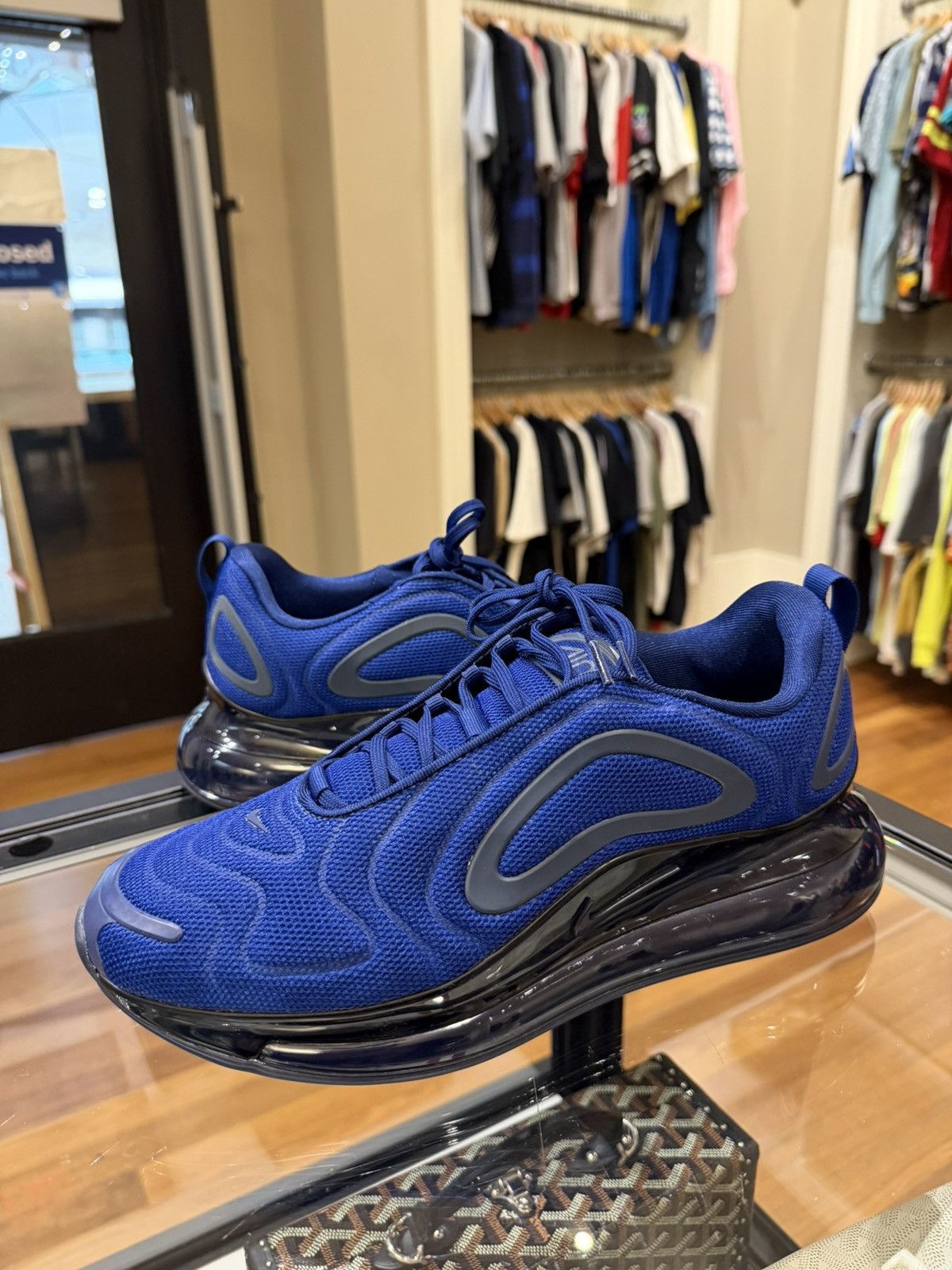 Nike Nike Air Max 720 - Midnight Navy Size US 9.5 / EU 42-43 - 3 Thumbnail