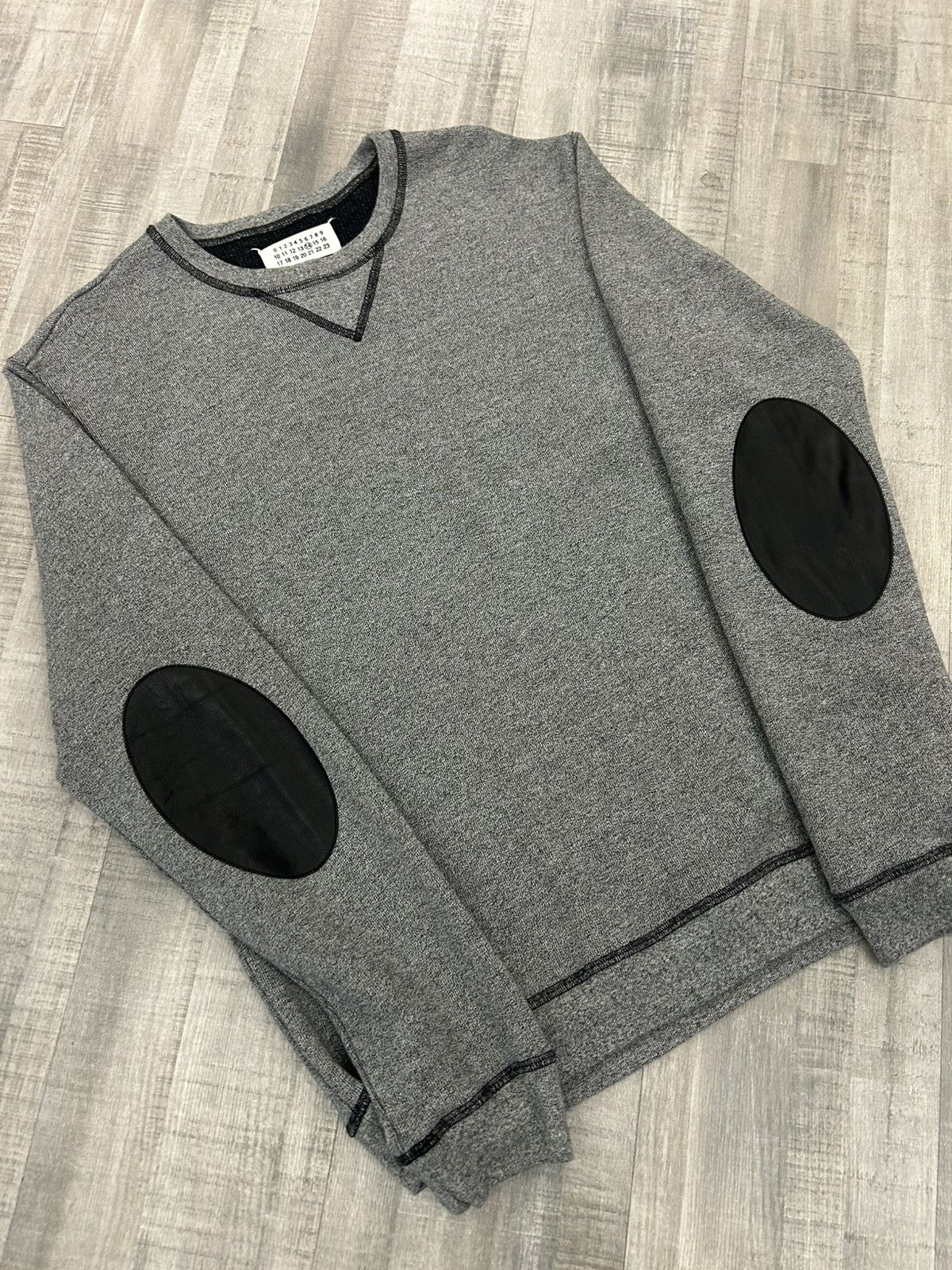 Maison Margiela Maison Margiela Elbow Patch Crewneck Sweatshirt Size US L / EU 52-54 / 3 - 2 Thumbnail