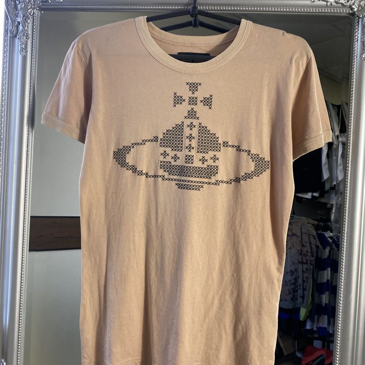 Vivienne Westwood Vintage streetwear Y2K luxury Vivienne Westwood t-shirt Size US S / EU 44-46 / 1 - 2 Thumbnail