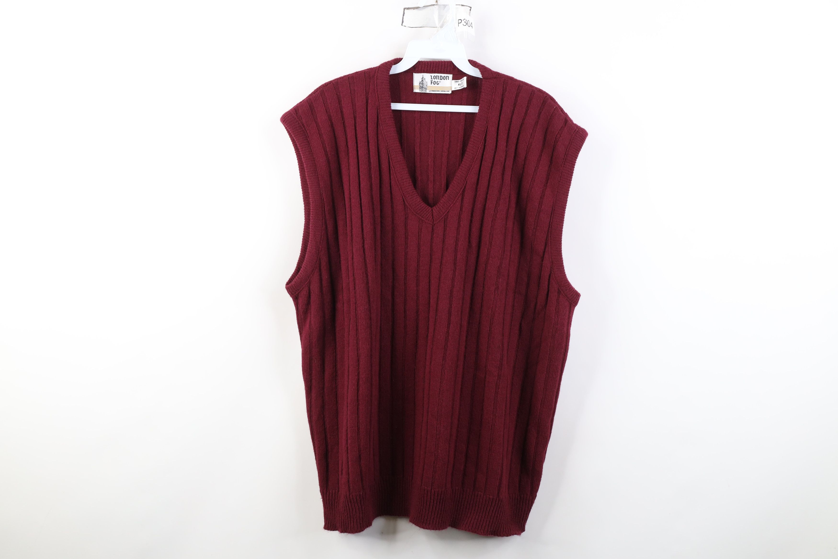 Vintage Vintage 70s Streetwear Ribbed Knit Sweater Vest Burgundy USA Size US XL / EU 56 / 4 - 1 Thumbnail