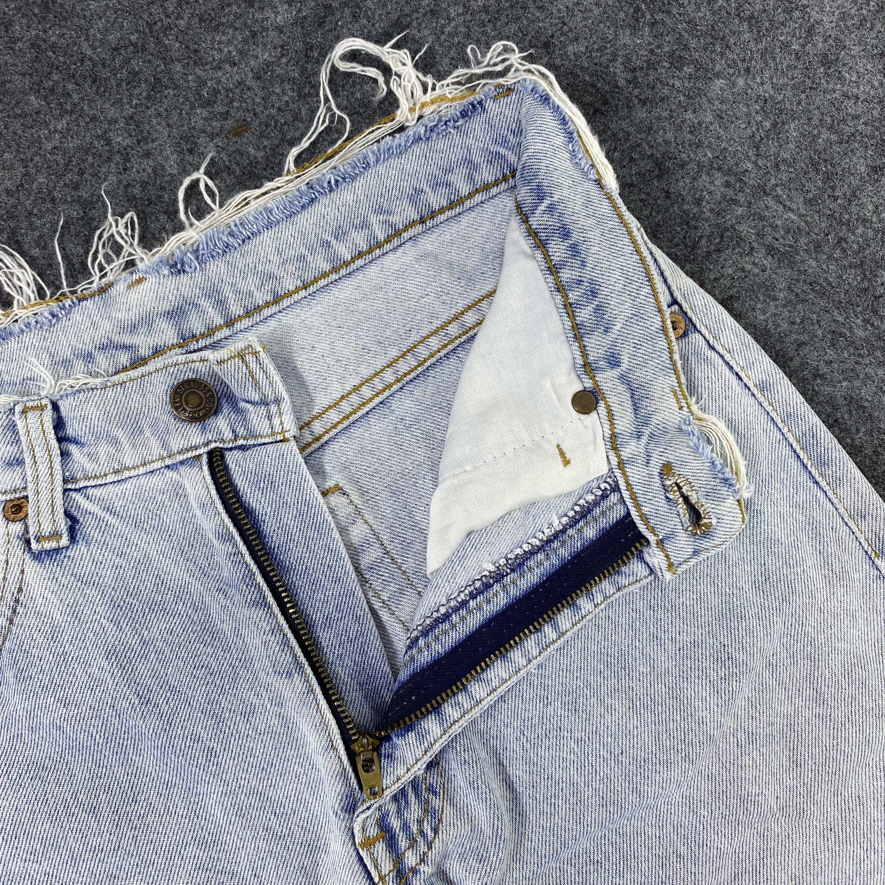 Jean × Levi's × Vintage Vintage Levis Blue Wash Denim-J1157 Size US 28 / EU 44 - 8 Thumbnail