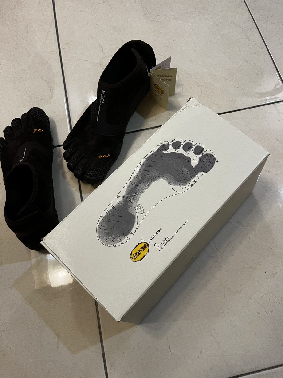 Suicoke × Vibram SUICOKE X VIBRAM FIVEFINGERS NIN-LO SUEDE Size US 9 / EU 42 - 8 Thumbnail