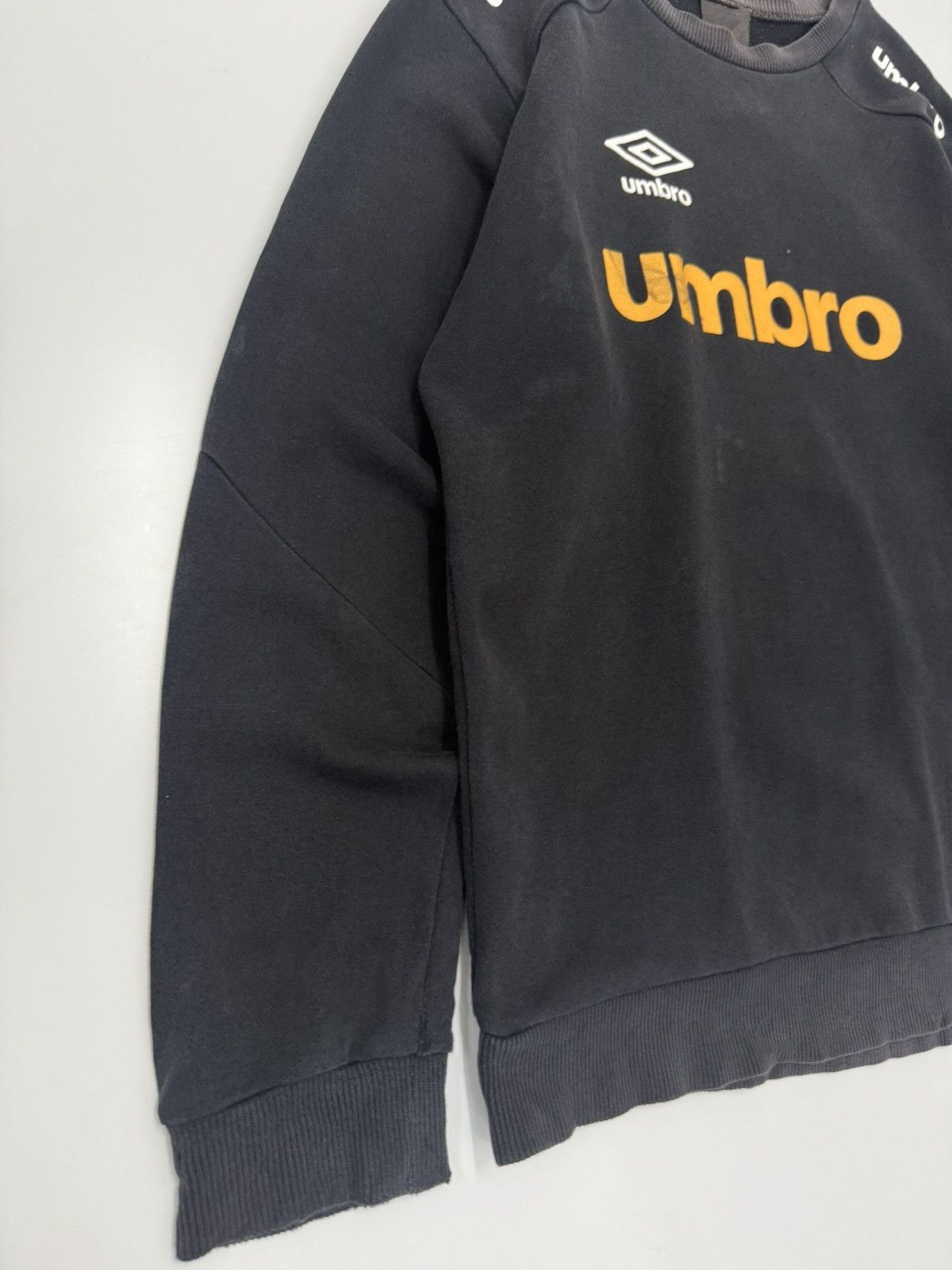 Umbro 🔥 Y2K UMBRO Distressed Faded Sweatshirt Size US S / EU 44-46 / 1 - 3 Thumbnail