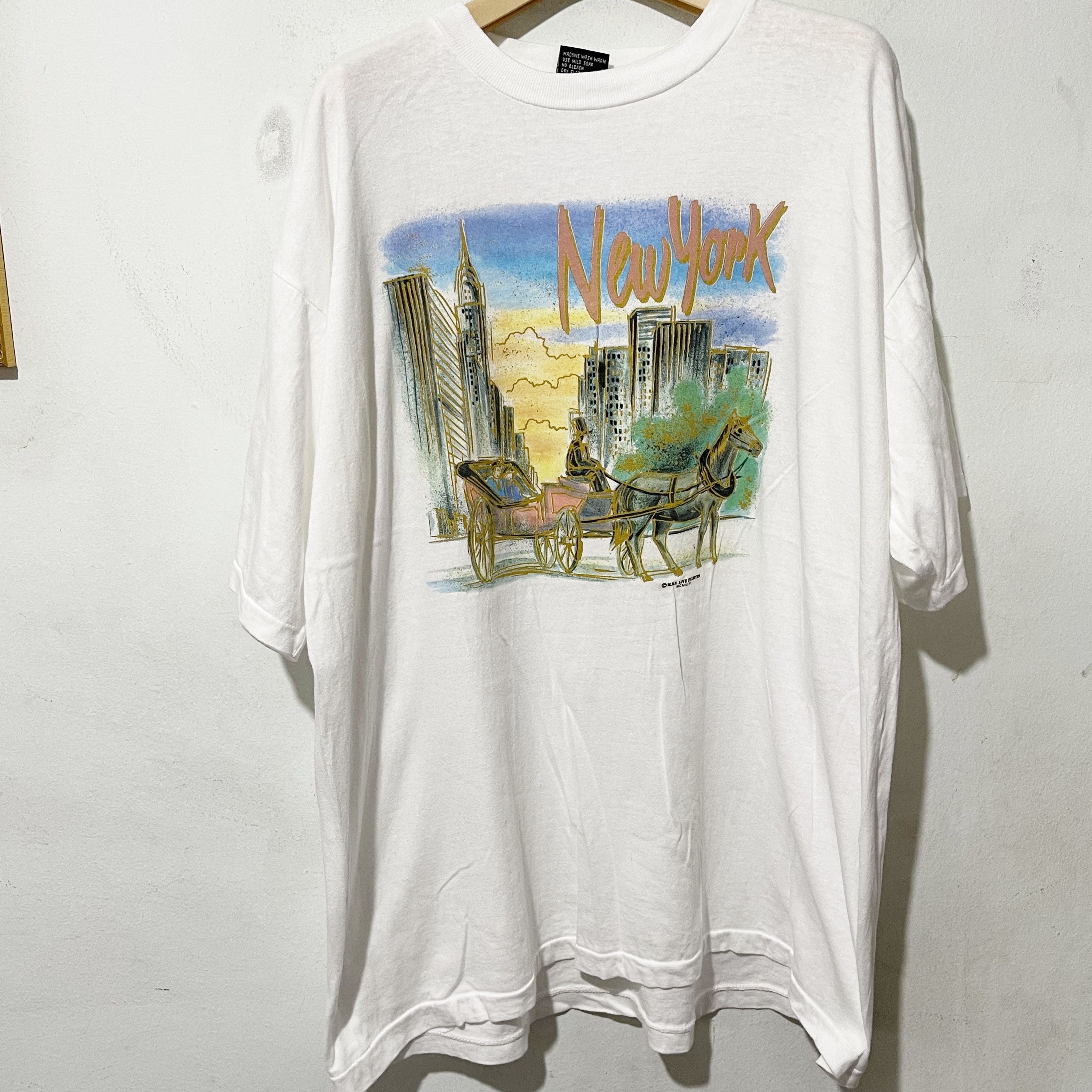 Vintage Vintage 90s New York City T-Shirt Size US XL / EU 56 / 4 - 1 Thumbnail