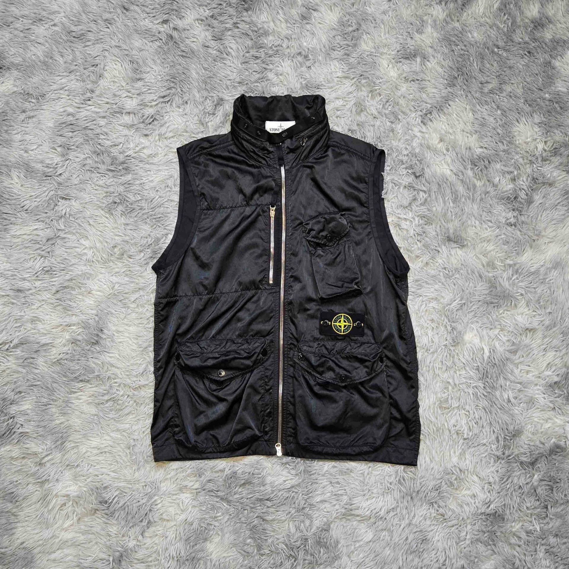 stone island nylon vest size m