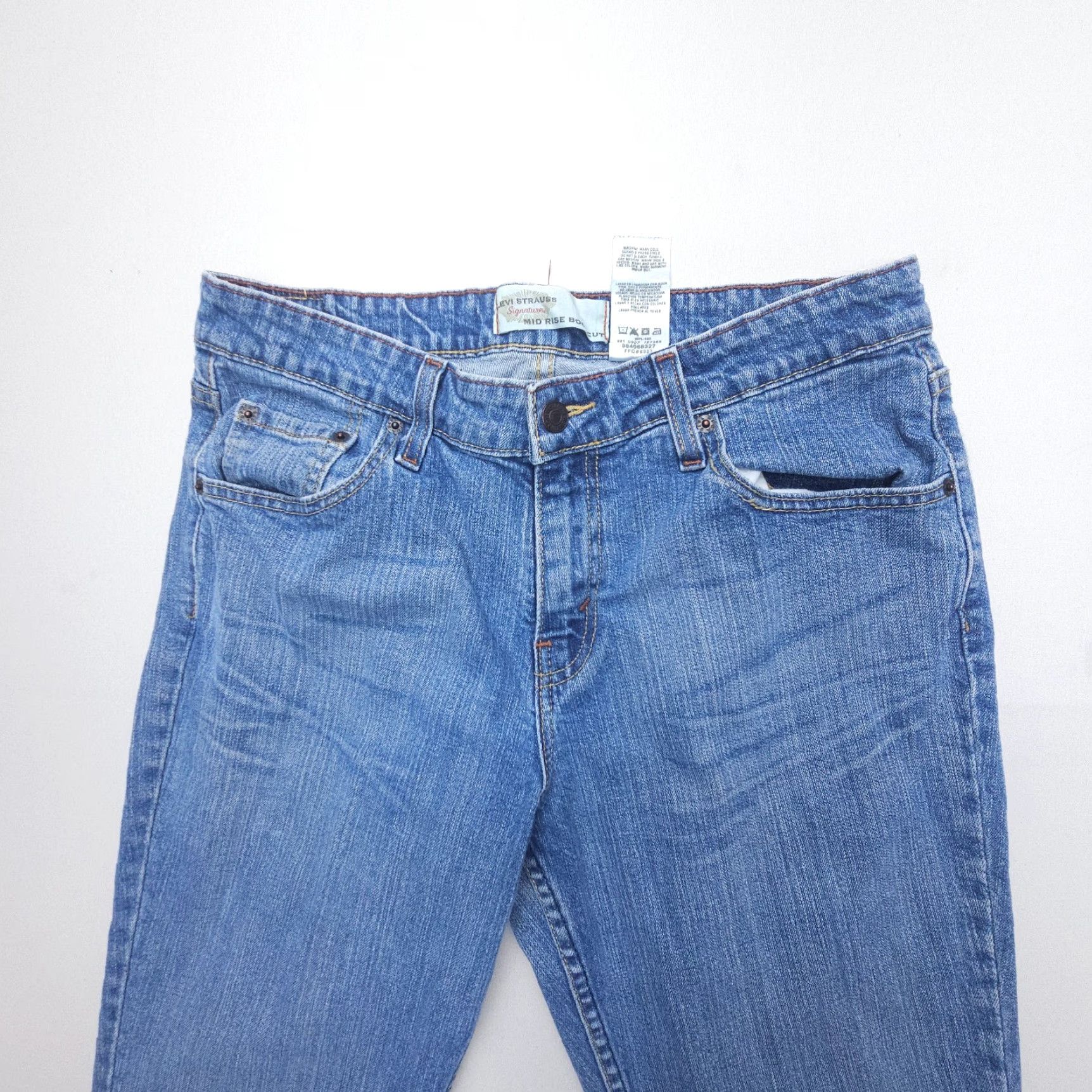 Levi's Levi's Jeans 10 Blue 2000s Y2K Signature Misses Mid Bootcut Denim 5-Pocket Women Flex Comfort Stretch Size 32" / US 10 / IT 46 - 4 Thumbnail