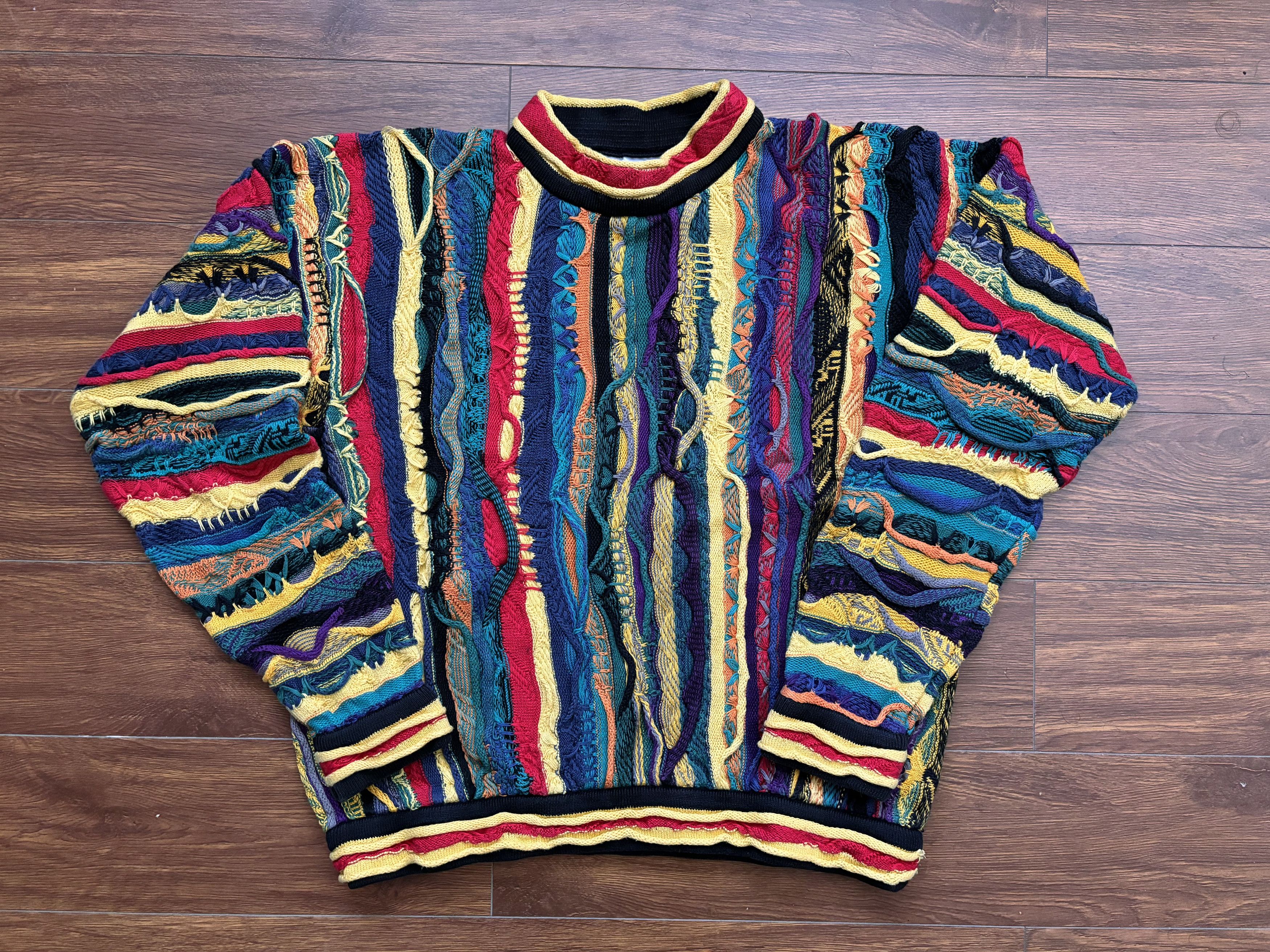 Coogi *RARE* Vintage 90s Coogi Knit Sweater Size US S / EU 44-46 / 1 - 1 Thumbnail