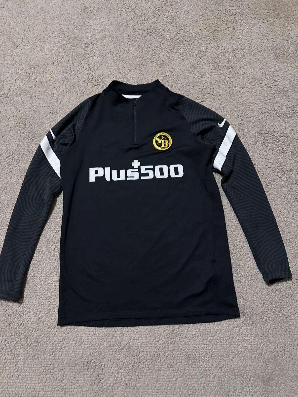 Nike 2021-22 BSC Young Boys Nike 1/4 Zip Training Top Sz M Size US M / EU 48-50 / 2 - 3 Thumbnail