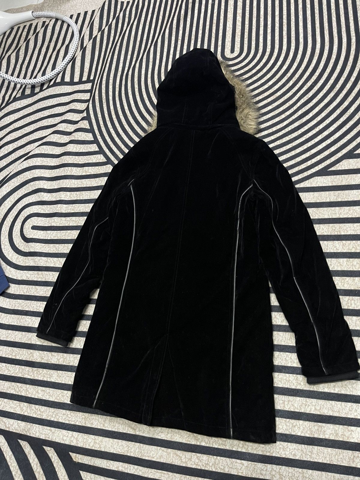 In The Attic 1990s IN THE ATTIC HOMME VELVET PARKA FAUX FUR HOODIE Size US L / EU 52-54 / 3 - 15 Thumbnail