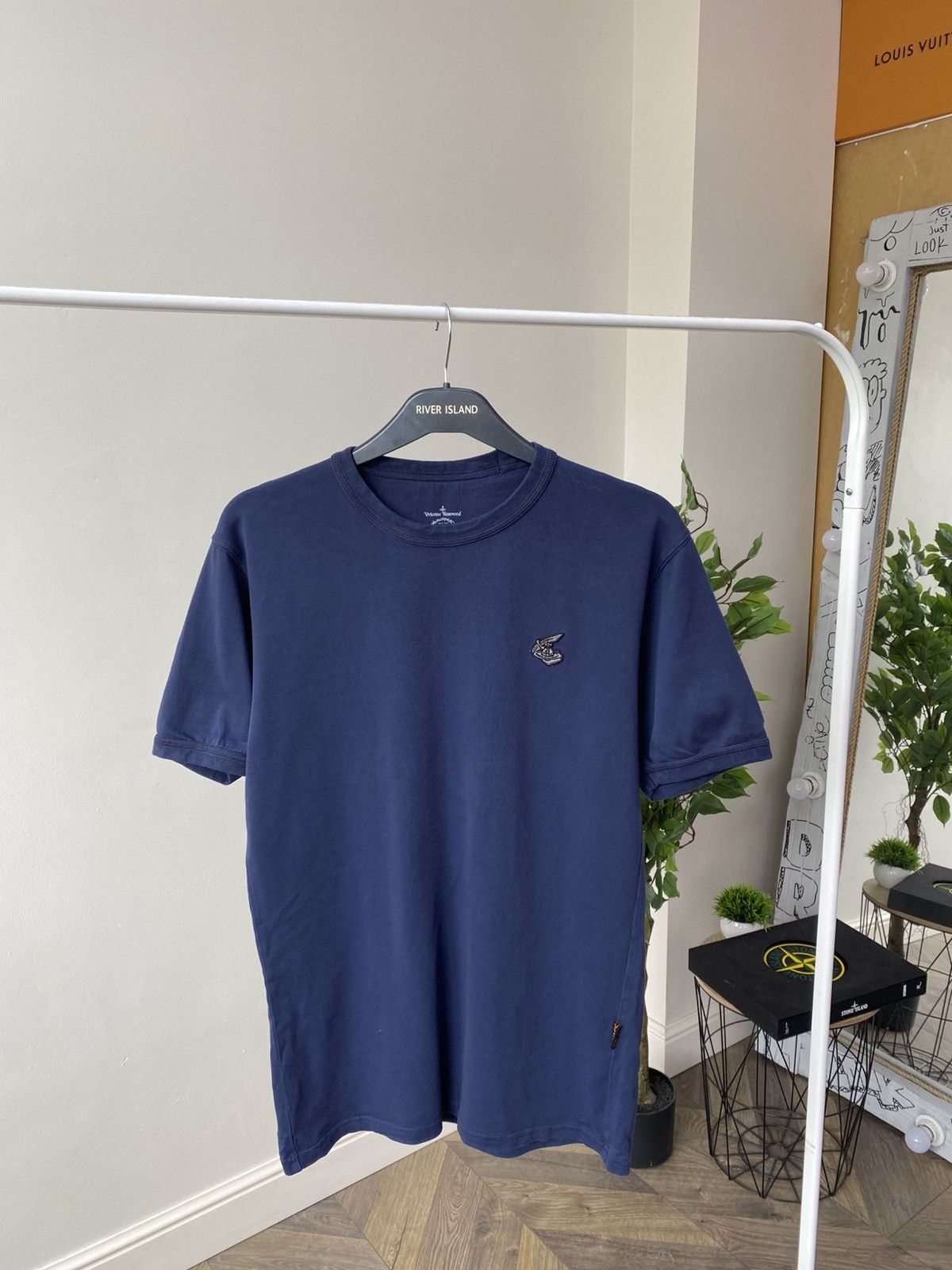 Designer × Vintage × Vivienne Westwood Vintage Vivienne Westwood Anglomania Boxy Badge Tee Size US S / EU 44-46 / 1 - 4 Thumbnail