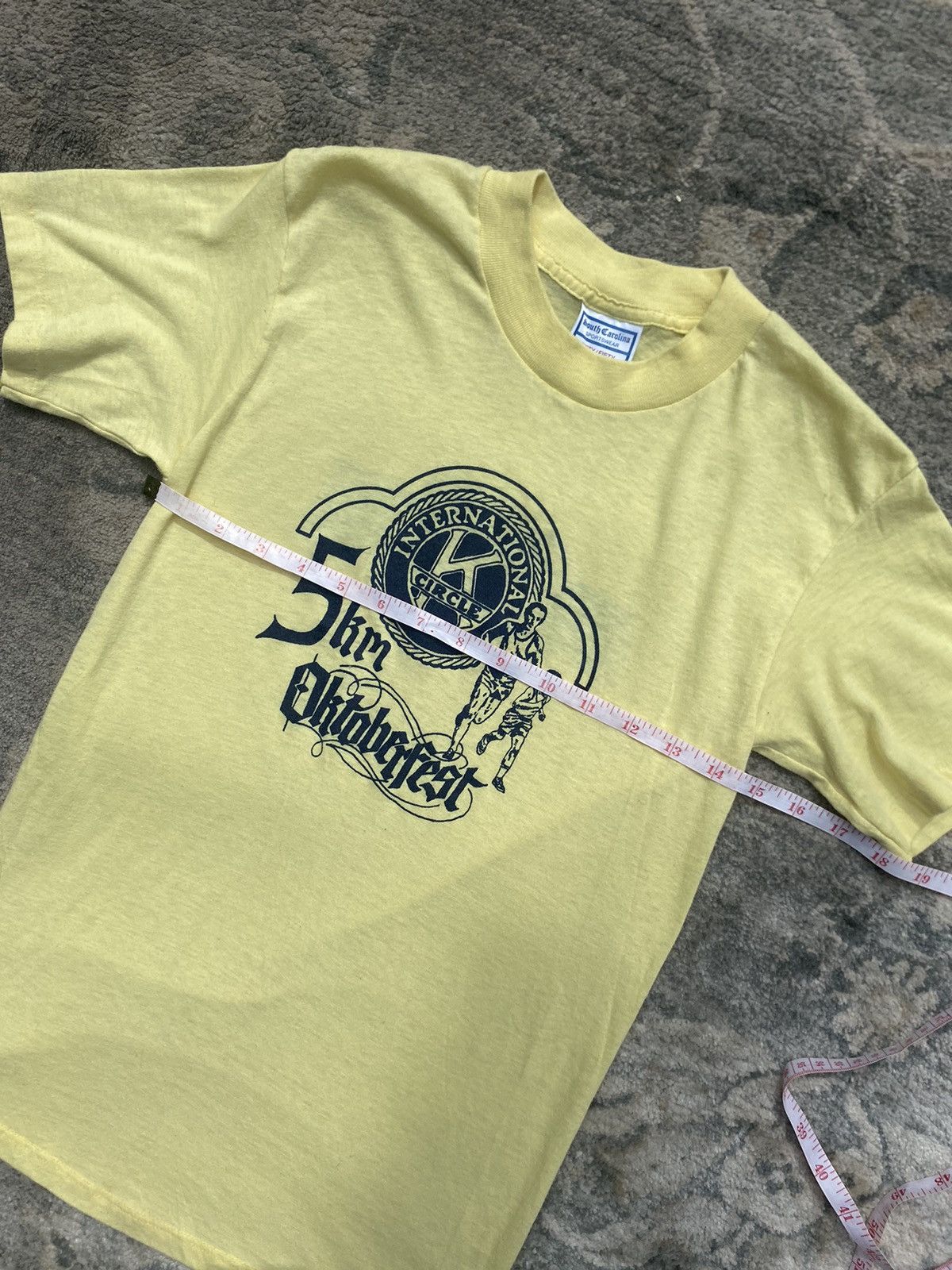 Other 90s Light Yellow 50th Oktoberfest Miller Marathon Tee Medium Size US M / EU 48-50 / 2 - 1 Thumbnail