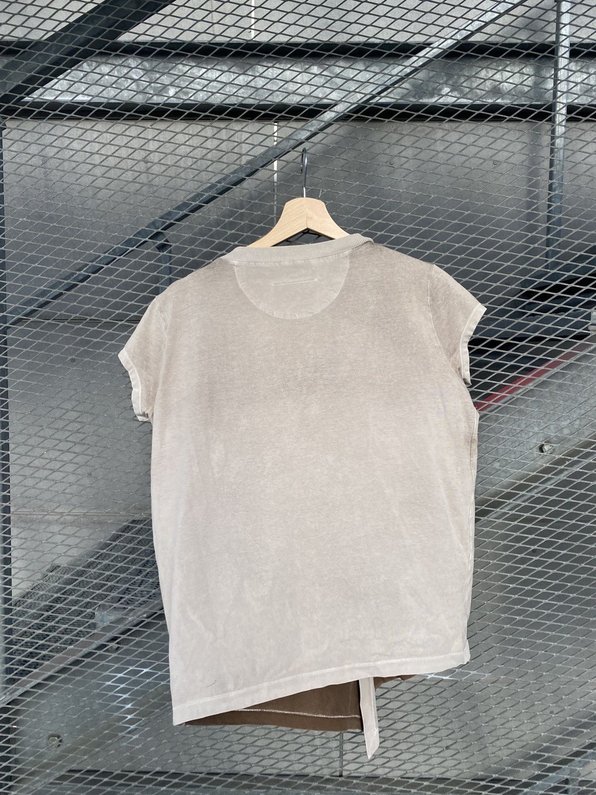 Maison Margiela Maison Margiela MM6 Washed Ash Distracted T-Shirt Size S / US 4 / IT 40 - 10 Thumbnail