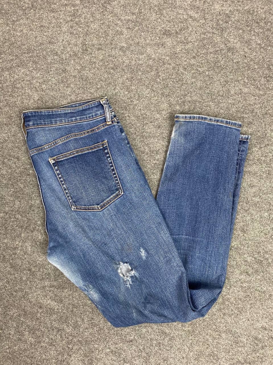 Japanese Brand indivi japanese brand skinny distressed denim Size 34" / US 12 / IT 48 - 2 Thumbnail