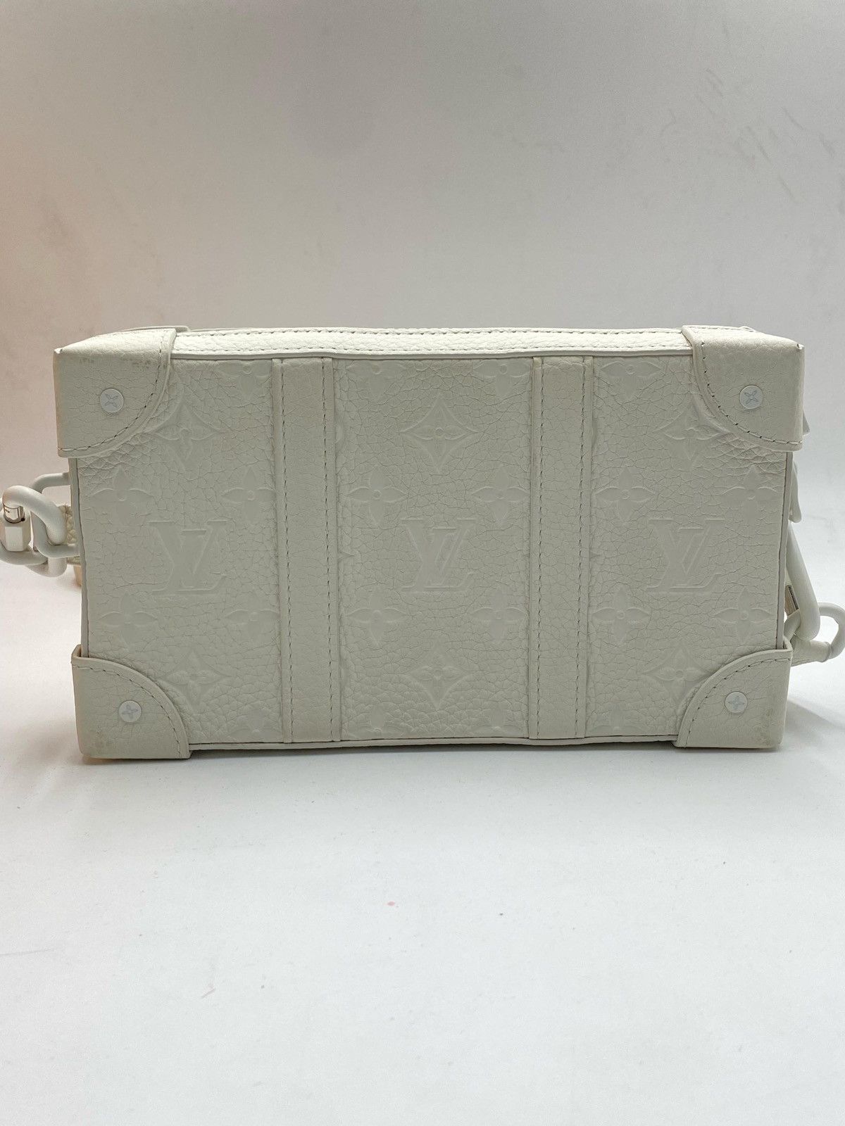 Louis Vuitton Louis Vuitton Soft Trunk LV Friends Printed Mono Taurillon Size 30 - 4 Thumbnail