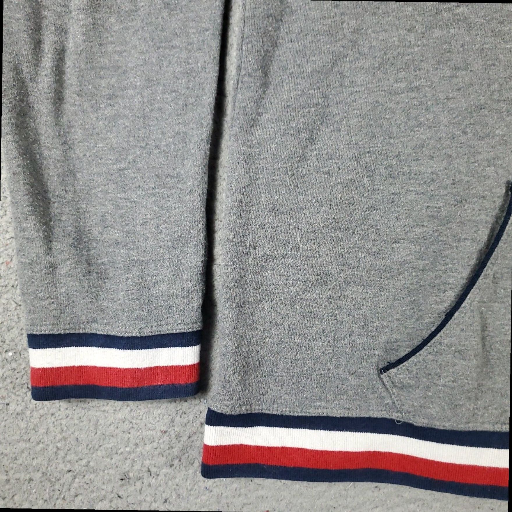 Tommy Hilfiger Tommy Hilfiger Gray Pullover Hoodie Sweatshirt Womens Large Size L / US 10 / IT 46 - 3 Thumbnail
