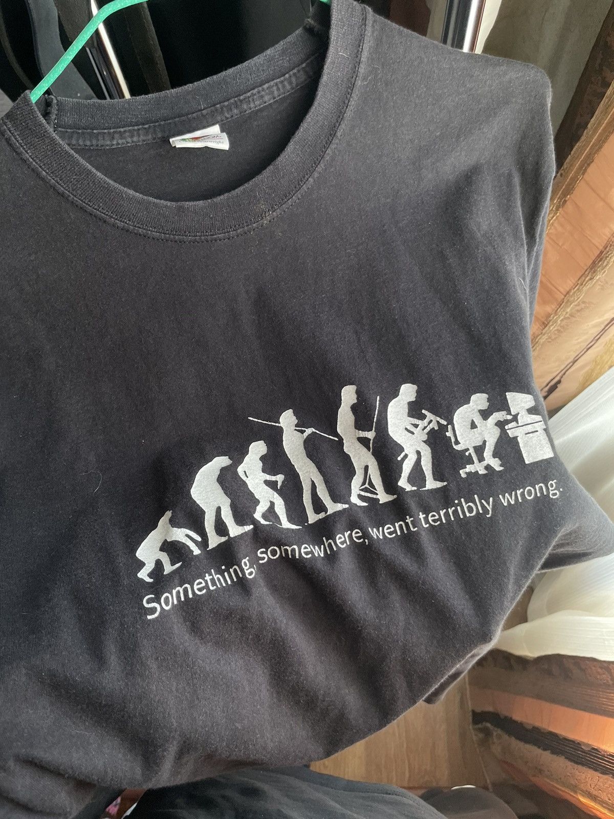 Band Tees × Fruit Of The Loom Evolution Merchant tee-shirt Size US M / EU 48-50 / 2 - 4 Thumbnail