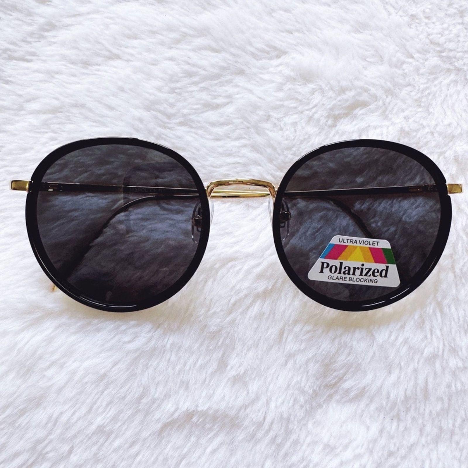 Other Debra Black w/ Gold Rim Round Sunglasses Size ONE SIZE - 1 Thumbnail