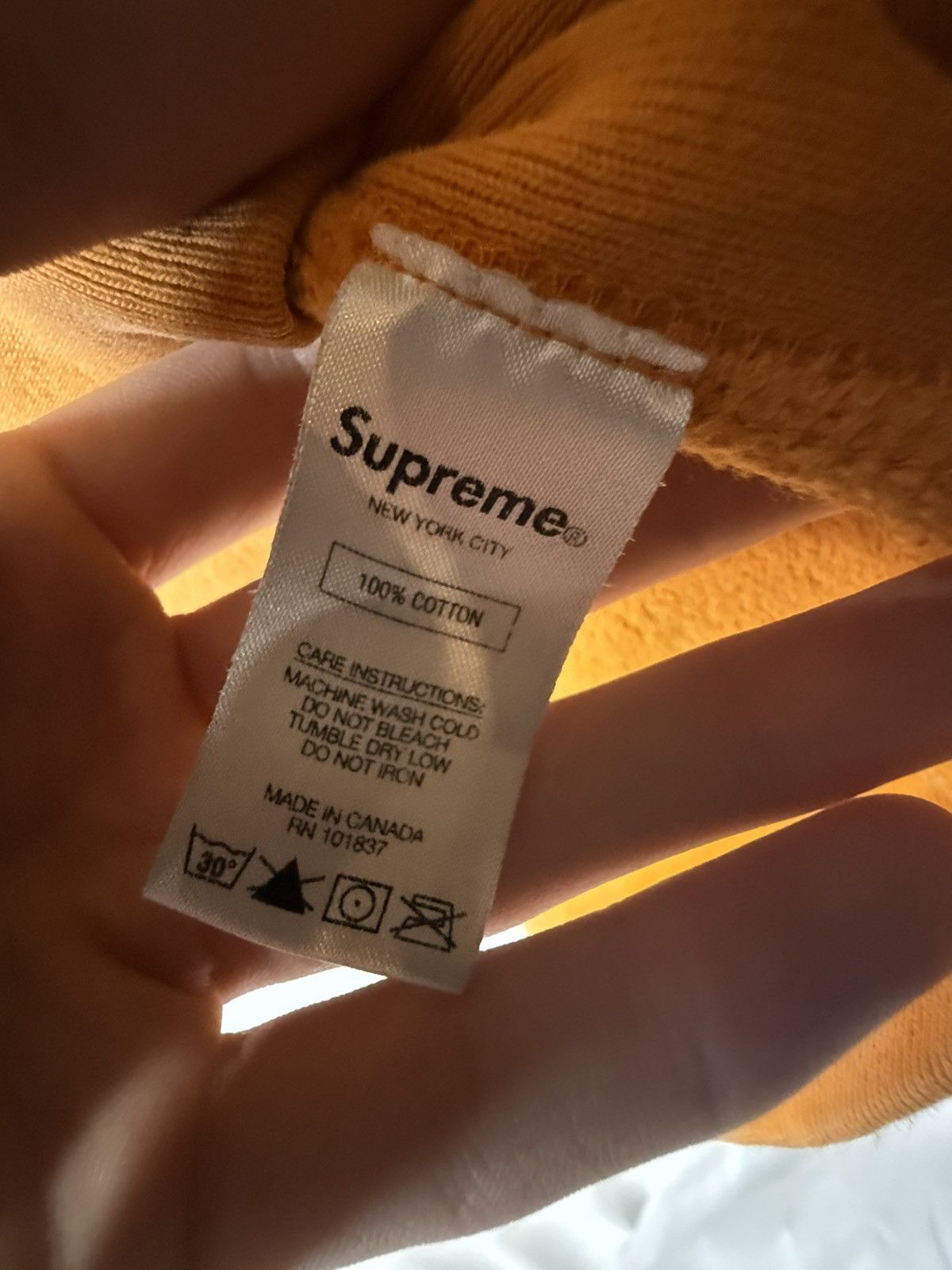 Supreme Supreme FW18 Repeat Sleeve Logo Hooded Sweatshirt Orange Size US XL / EU 56 / 4 - 10 Thumbnail