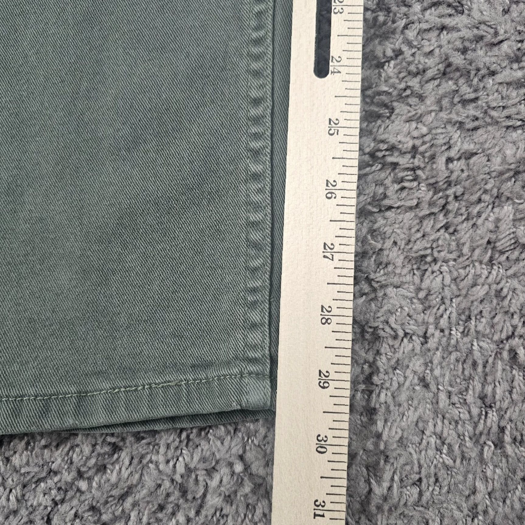 Levi's VINTAGE Levi's 550 Jeans Women 14 Green Relaxed Tapered Cotton 29x30 Brazil Size 29" - 6 Thumbnail