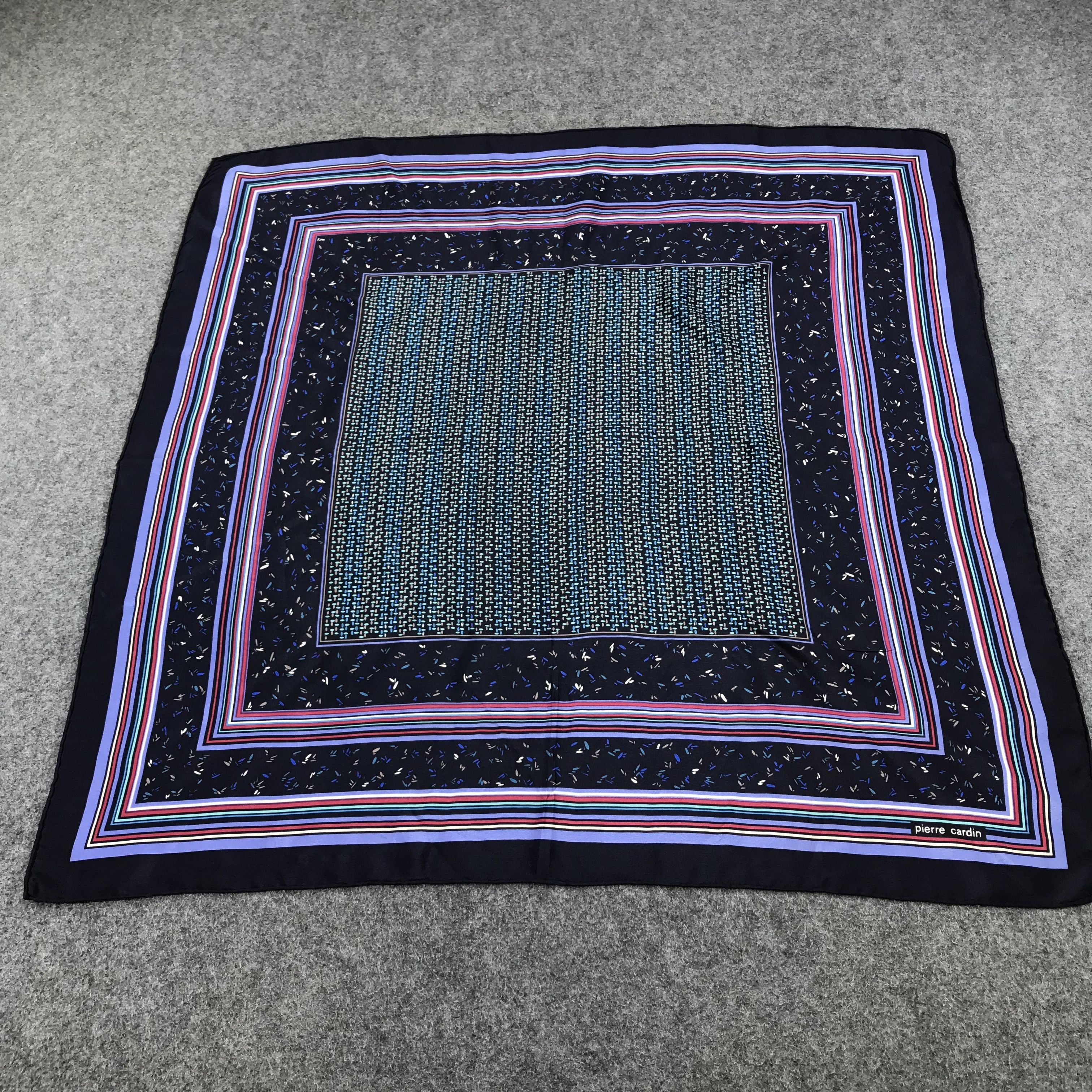 Pierre Cardin Vintage Pierre Cardin Silk Scarf M149 Size ONE SIZE - 2 Thumbnail