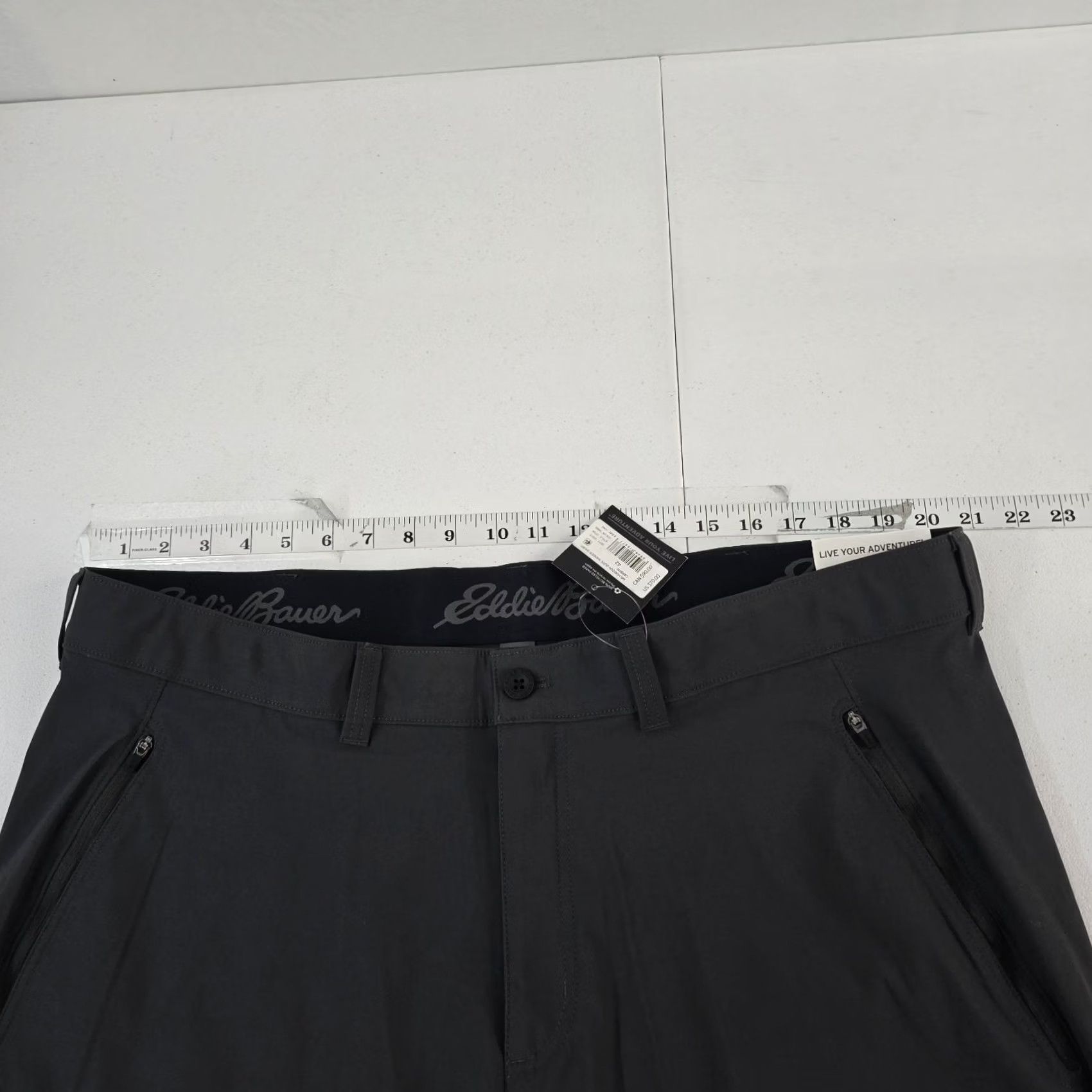 Eddie Bauer Eddie Bauer Men’s Horizon Guide Wander Shorts Carbon Gray 42 NWT Nylon Chino Casual Outdoor Medium Mens Size US 42 / EU 58 - 7 Thumbnail
