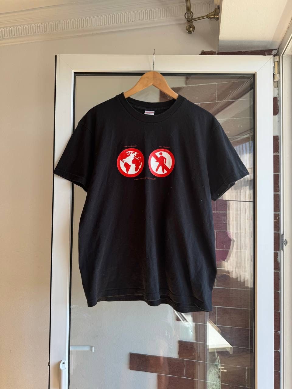 Vintage Supreme Save The Planet T-shirt M