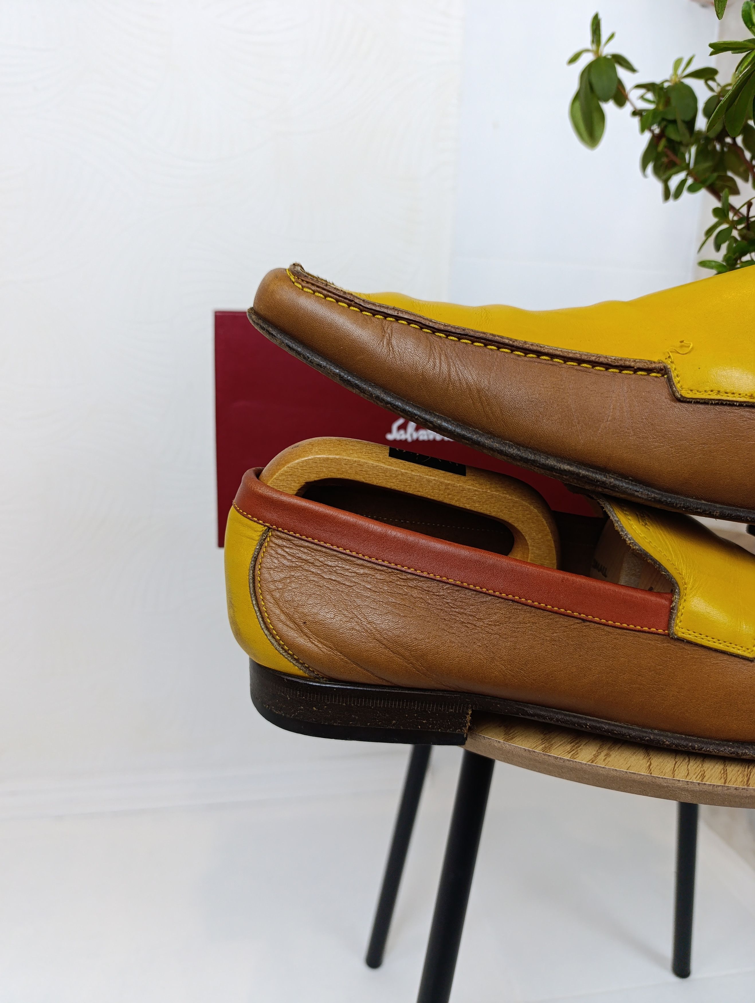 Salvatore Ferragamo SALVATORE FERRAGAMO LEATHER ITALIAN SHOES Size US 8 / EU 41 - 7 Thumbnail
