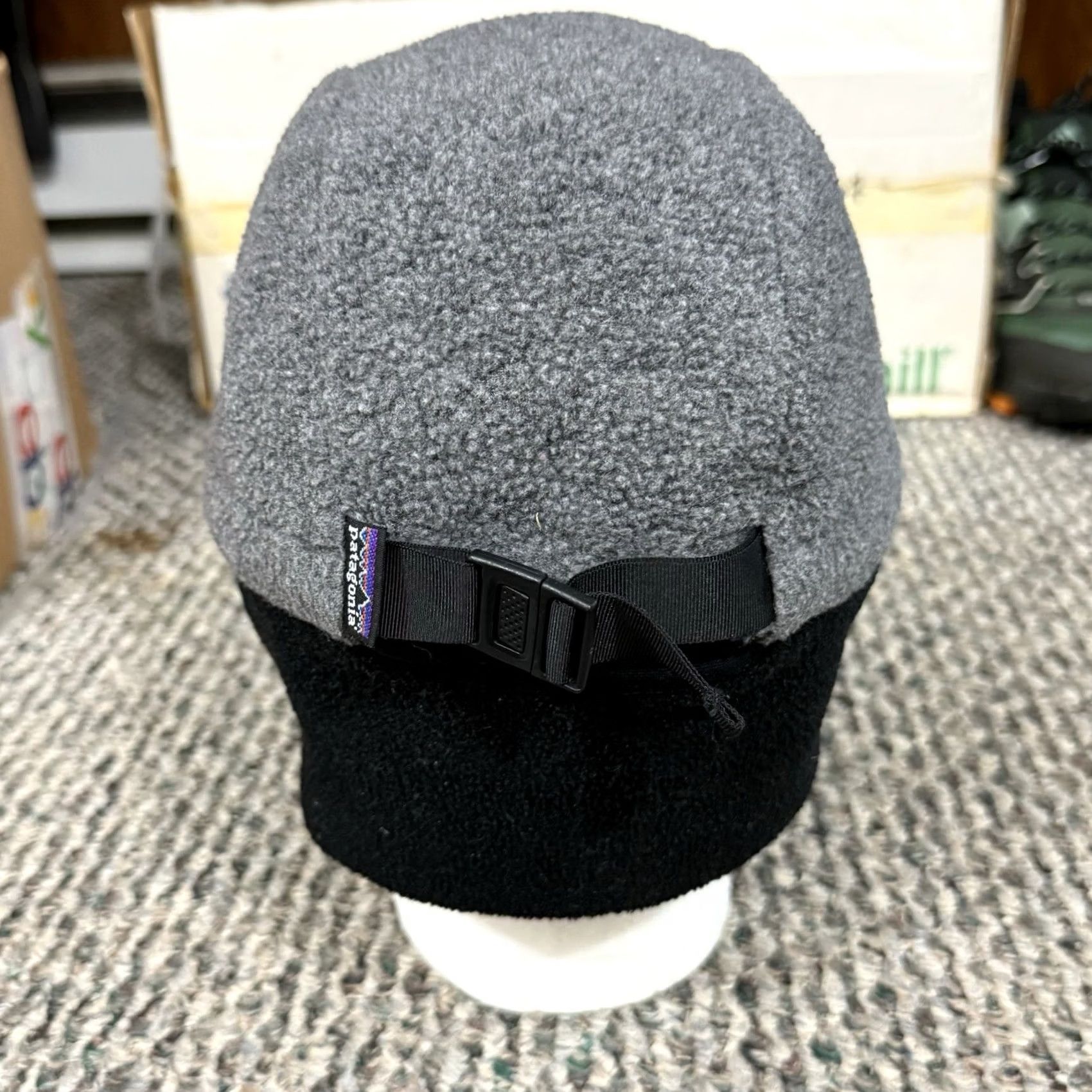Patagonia VINTAGE Patagonia 5 Panel Hat Neck Flap Duckbill Cap Gray L Men USA 90s Outdoor Size ONE SIZE - 4 Thumbnail