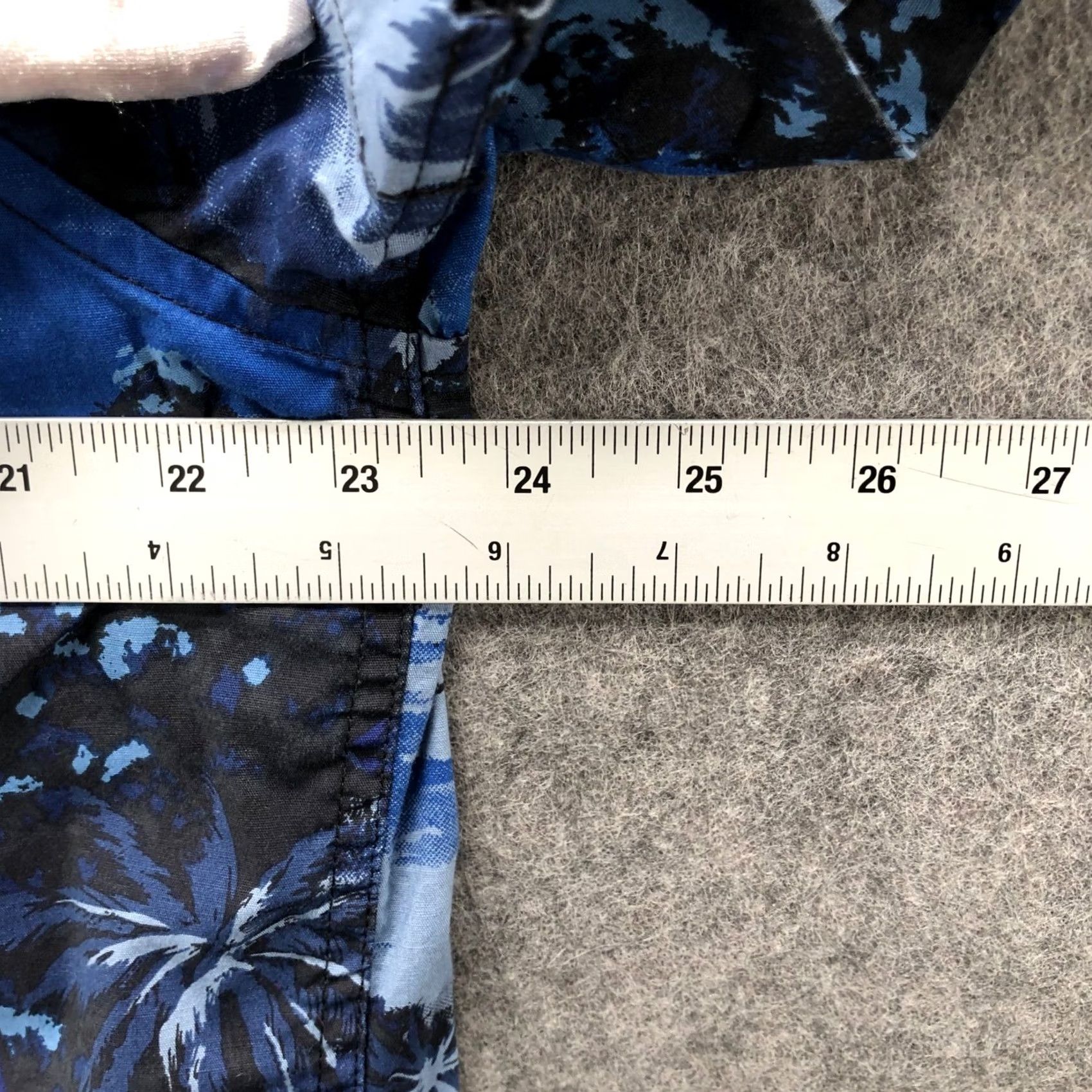 Tommy Hilfiger VINTAGE? No. Size US XL / EU 56 / 4 - 7 Thumbnail
