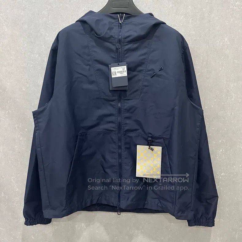 Louis Vuitton Louis Vuitton Pin full logo double-sided assault jacket Size US L / EU 52-54 / 3 - 3 Thumbnail