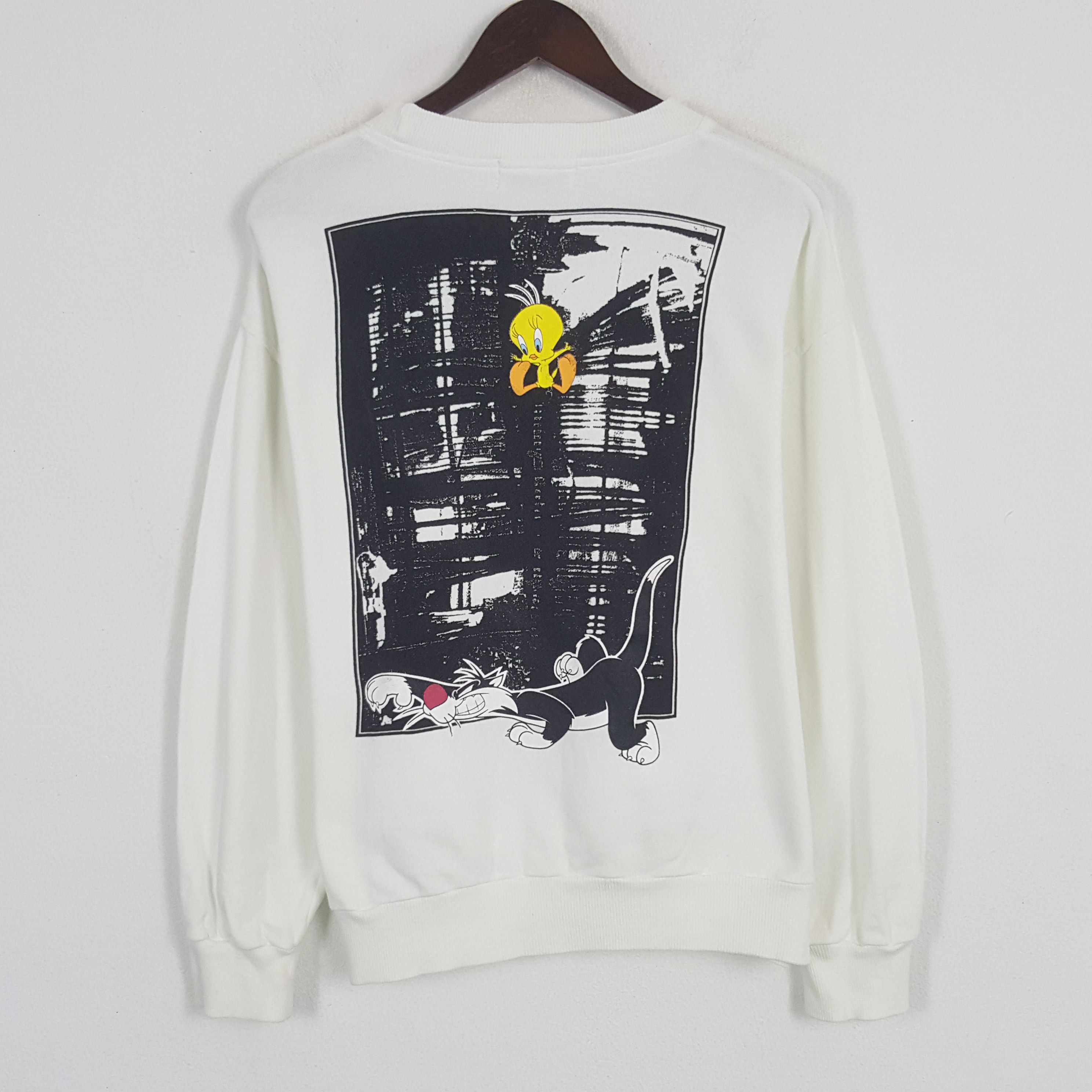 Vintage × Warner Bros Vintage Warner Bros Classic Characters Sweatshirt Size US M / EU 48-50 / 2 - 1 Thumbnail