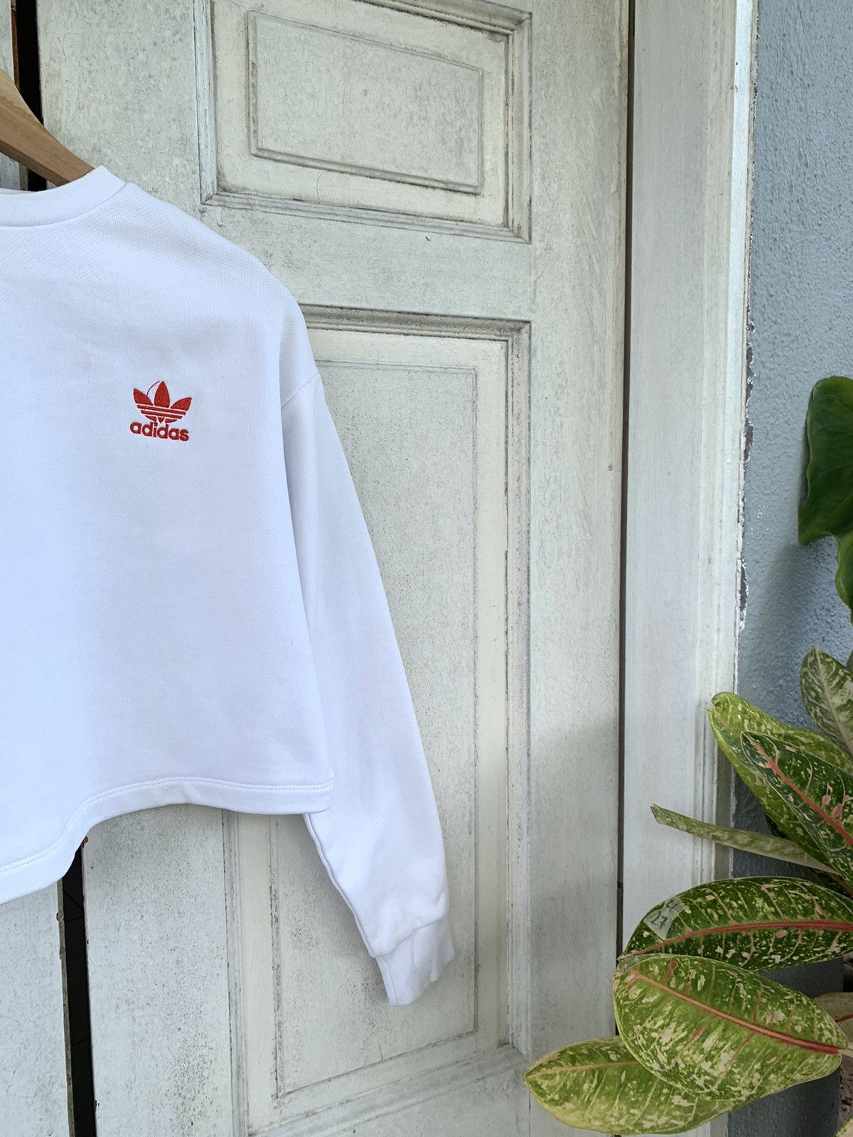 Adidas × Designer Beautiful Adidas Poker Crop Top sweatshirt Size M / US 6-8 / IT 42-44 - 3 Thumbnail
