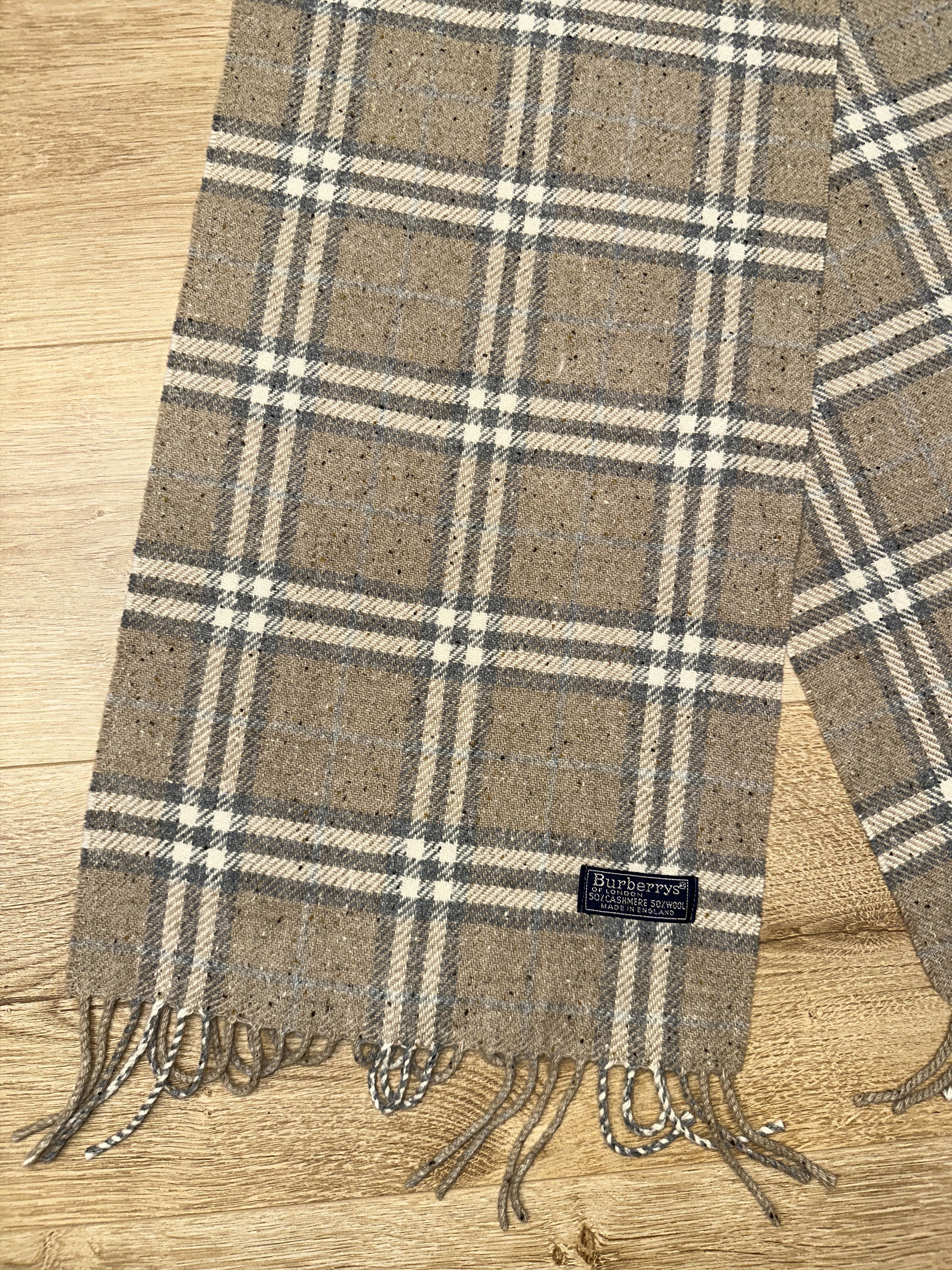 Burberry Burberrys Speckled Check Cashmere Wool Fringe Scarf 150 x 30 Size ONE SIZE - 8 Thumbnail