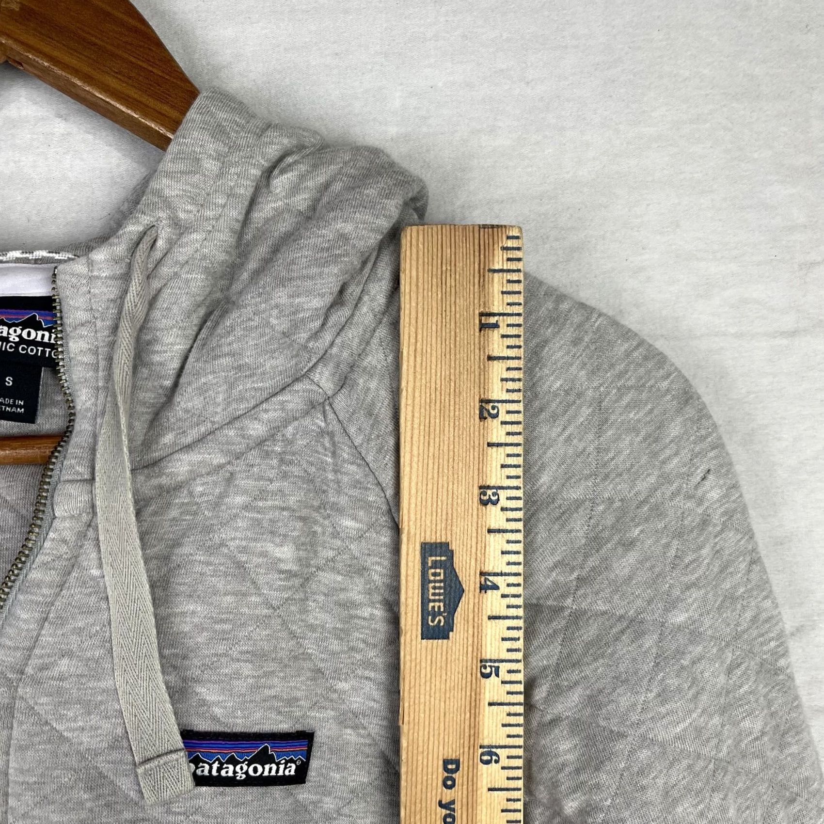Patagonia Patagonia Hoodie Womens Small Gray Organic Cotton Full Zip Quilted Rugged Outdoor 25316 Size S / US 4 / IT 40 - 7 Thumbnail
