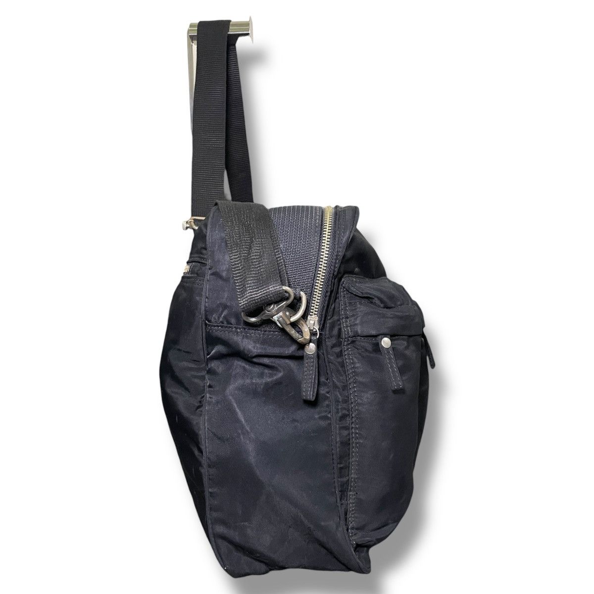 Jean Paul Gaultier VINTAGE Jean Paul Gaultier Cyber 3-Pocket Nylon Sling Bag Size ONE SIZE - 10 Thumbnail