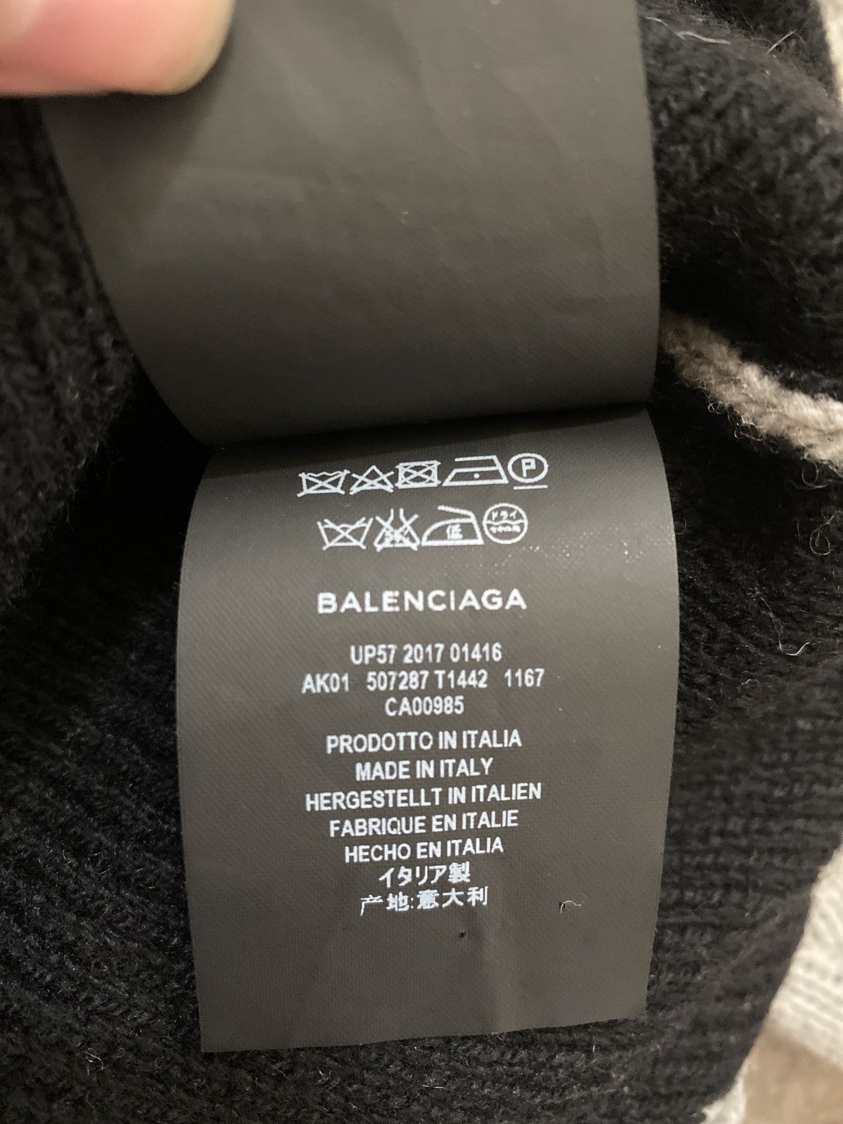 Balenciaga Balenciaga Paris Allover Knit Sweat Size US S / EU 44-46 / 1 - 7 Thumbnail