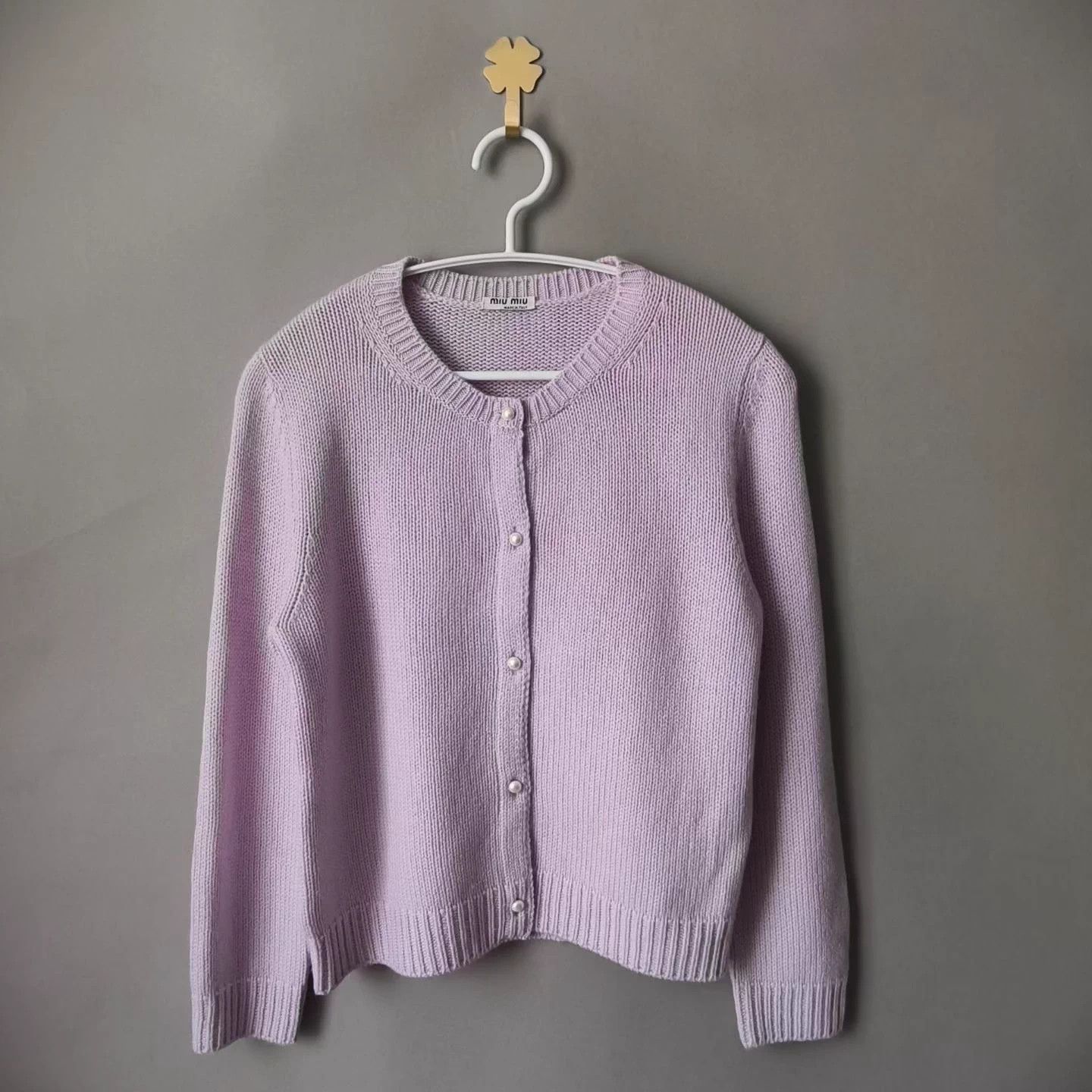 Miu Miu Miu Miu Women's Purple Pearl Button Cardigan 36 99 Size XS / US 0-2 / IT 36-38 - 1 Thumbnail