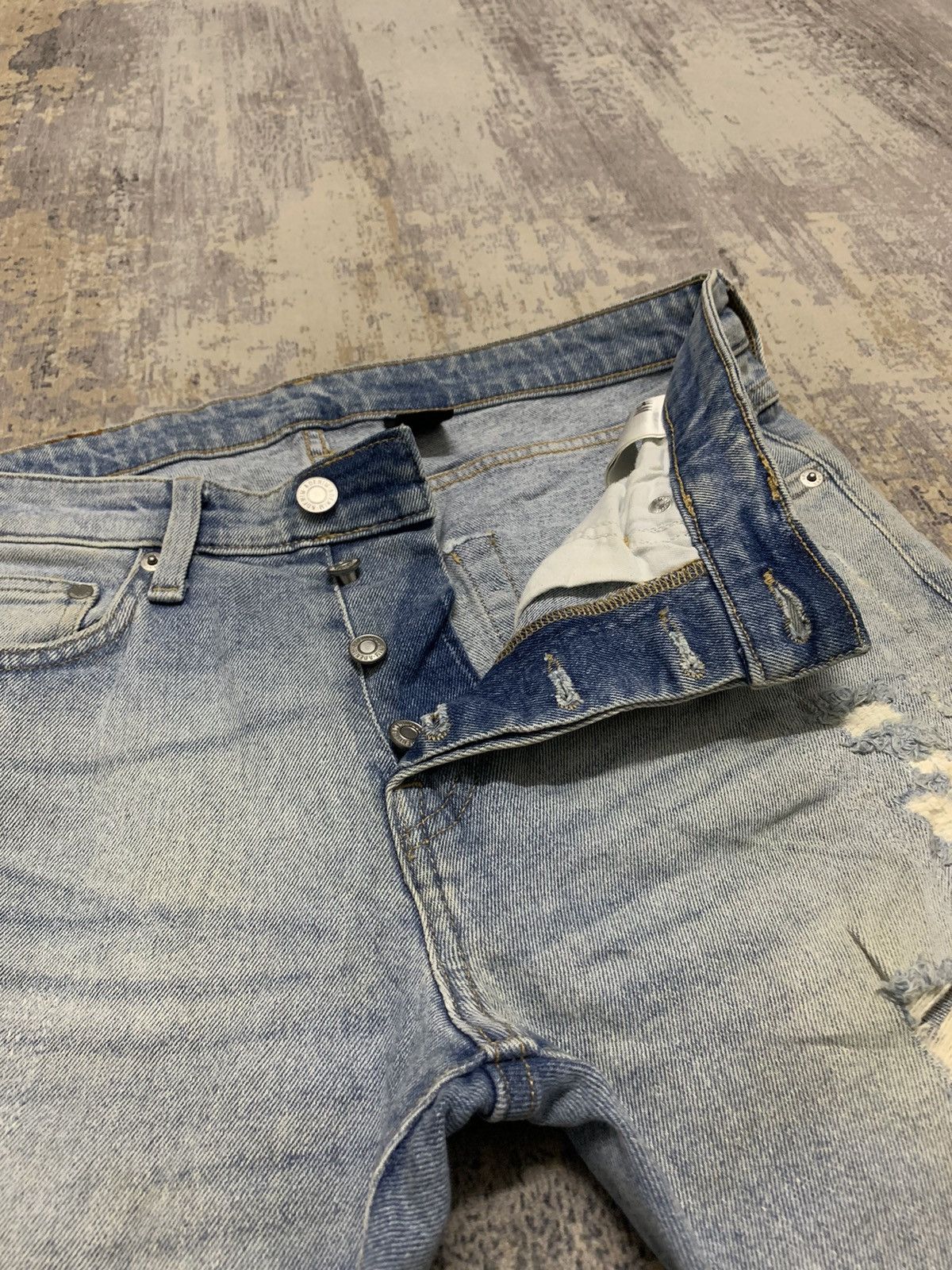 Japanese Brand Japanese Brand Distressed Denim Ripped Skinny Jean Size US 32 / EU 48 - 8 Thumbnail