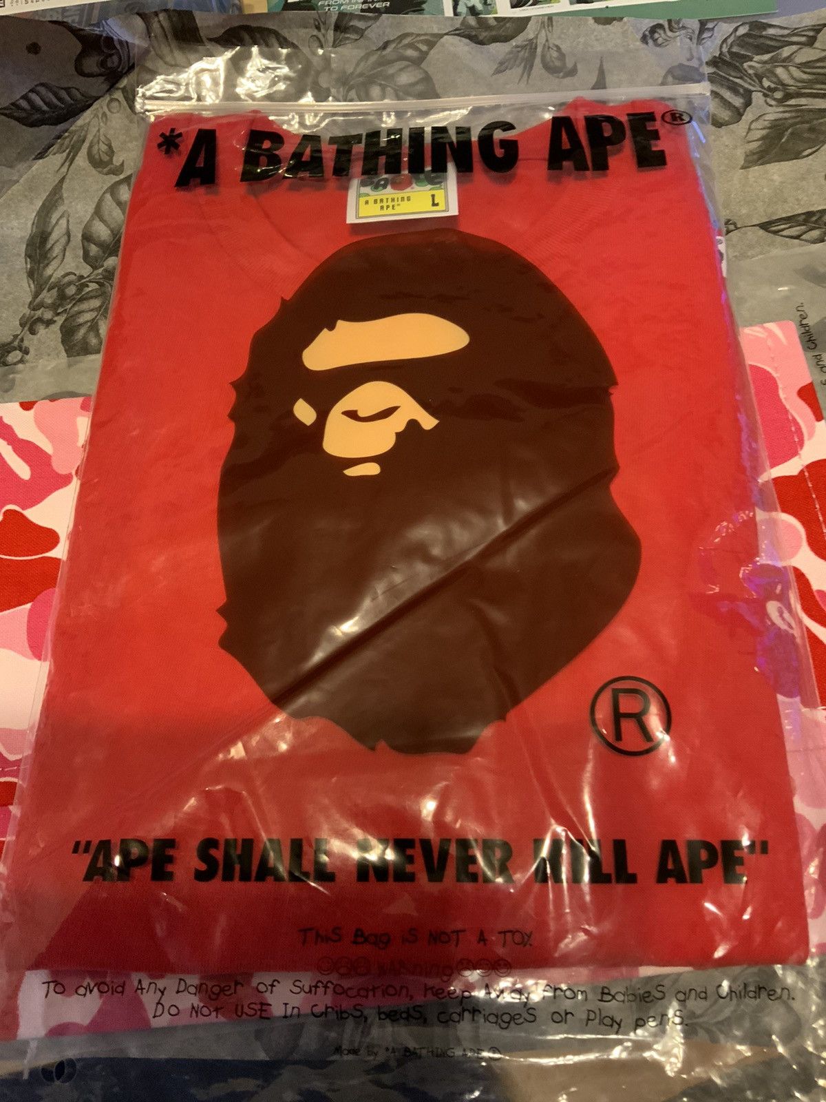 Bape A BATHING APE Side Shark Tee SIZE L Size US L / EU 52-54 / 3 - 3 Thumbnail