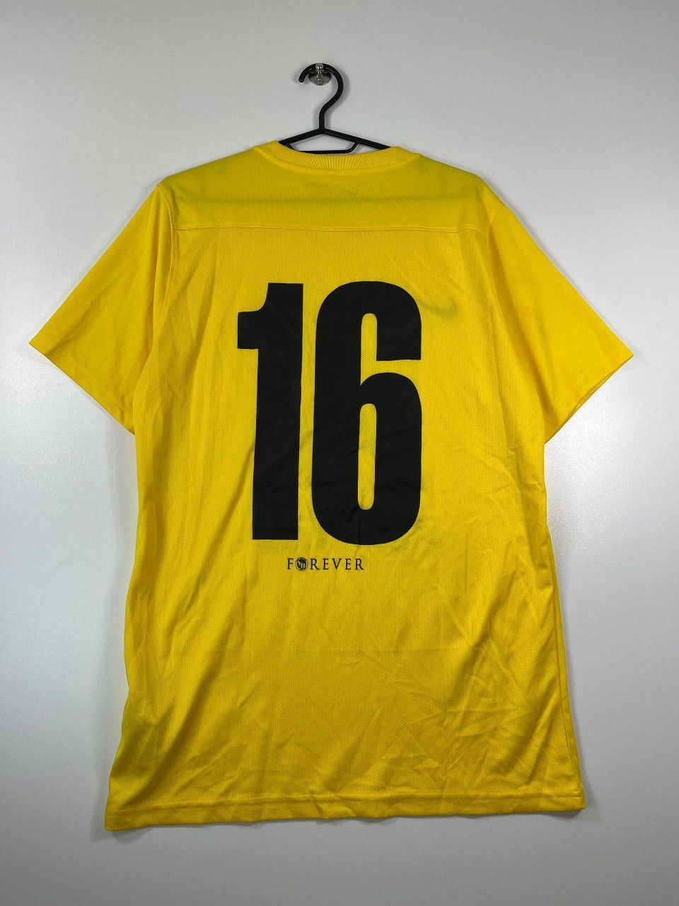 Nike BSC Young Boys Schweizer Meister 2023 Nike Football Shirt L Size US L / EU 52-54 / 3 - 5 Thumbnail