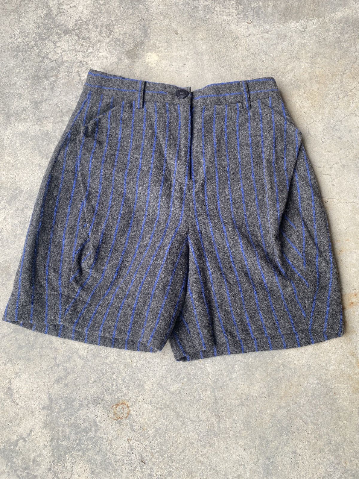 Vivienne Westwood Vivienne westwood woll short pants Size US 28 / EU 44 - 1 Thumbnail