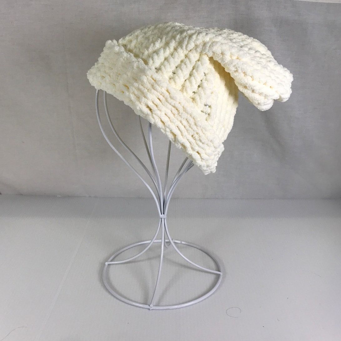 Handmade NWT Handmade Chunky Knitted Cream Kid Teen Slouchy Beanie Size ONE SIZE - 1 Thumbnail