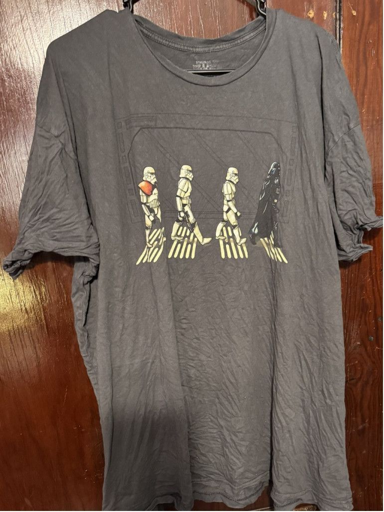 Star Wars Star Wars Darth Vader Abbey Road T-Shirt Men's Size 3XL Gray Size US XXL / EU 58 / 5 - 1 Thumbnail