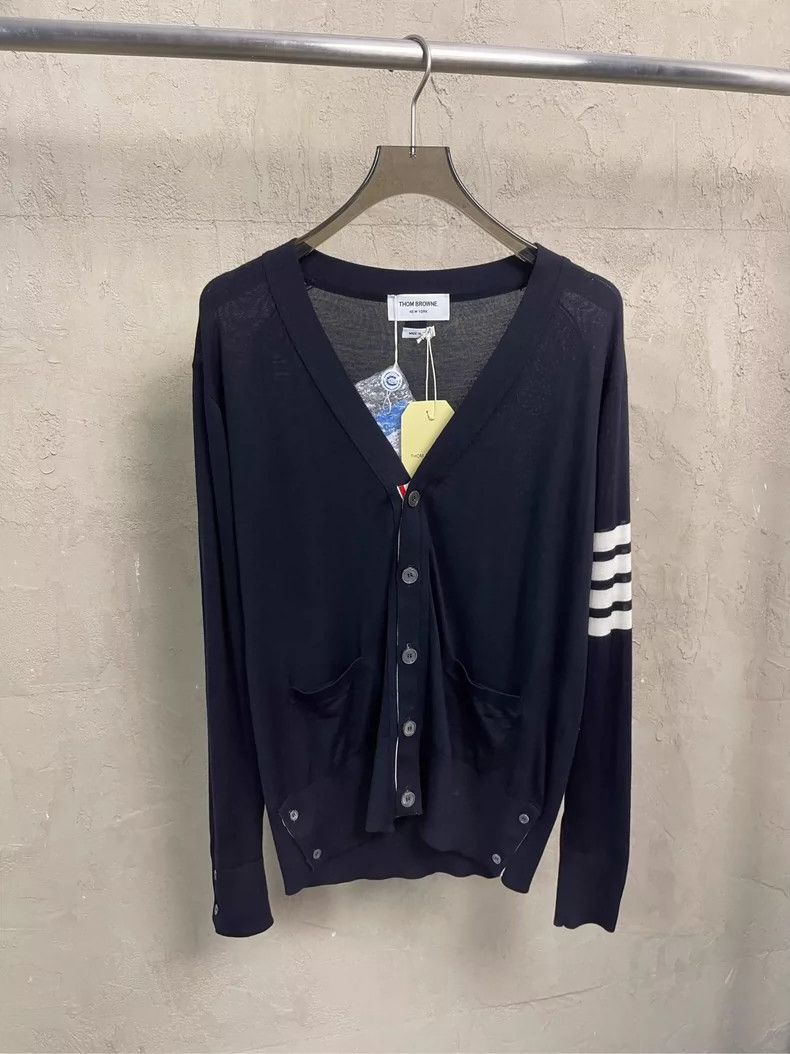 Thom Browne Thom browne Dark blue four-striped wool knitted cardigan ja Size US L / EU 52-54 / 3 - 1 Thumbnail