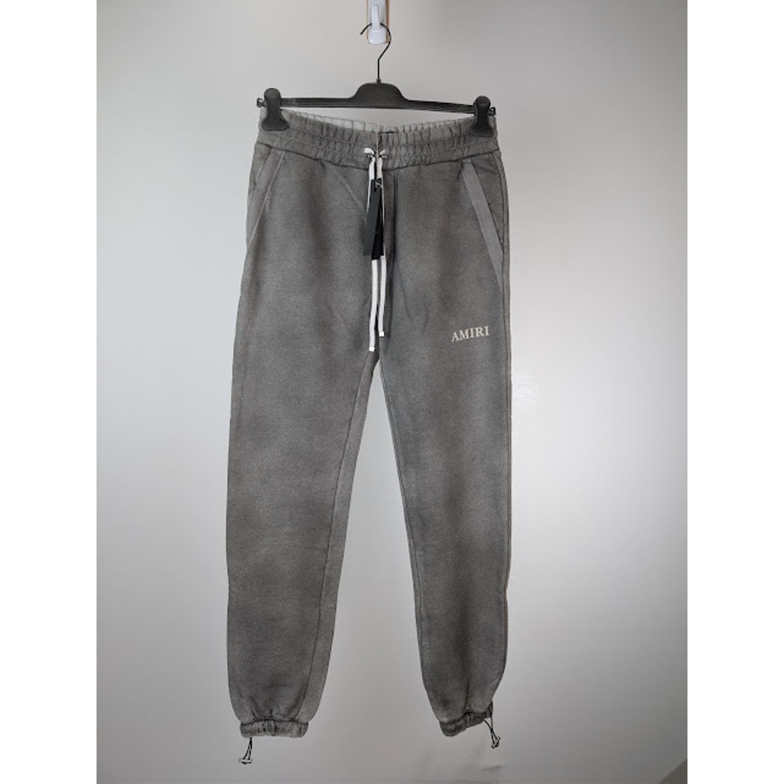 Amiri o1rshd1 Aged Puff Logo Sweatpants in Grey Size US 30 / EU 46 - 1 Thumbnail