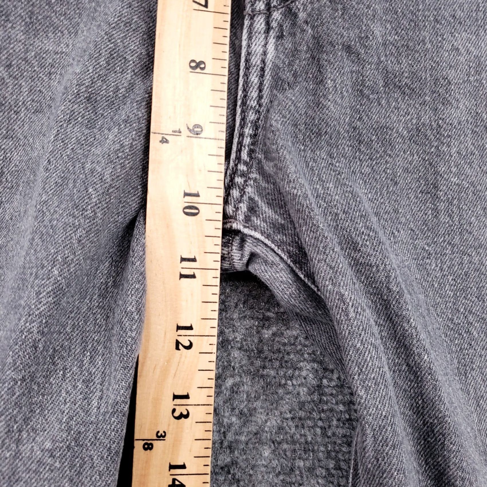 Uniqlo Uniqlo Womens Jeans Gray Mid Rise Tapered Leg Denim Zip Fly Size 23 Size 40" / US 18 - 6 Thumbnail
