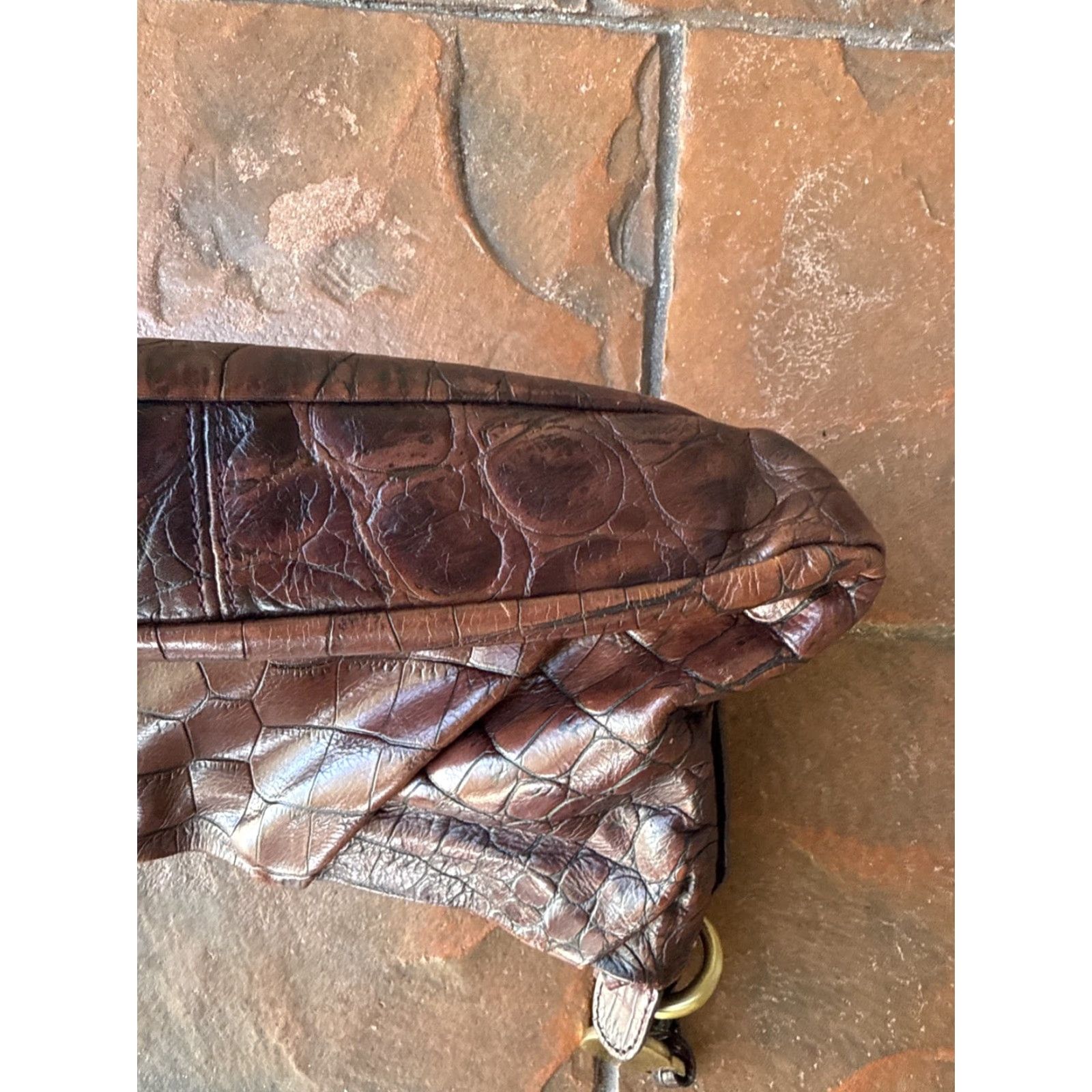 BRAHMIN VINTAGE Brahmin Leather Embossed Croc Purse Clutch Bag Size ONE SIZE - 7 Thumbnail