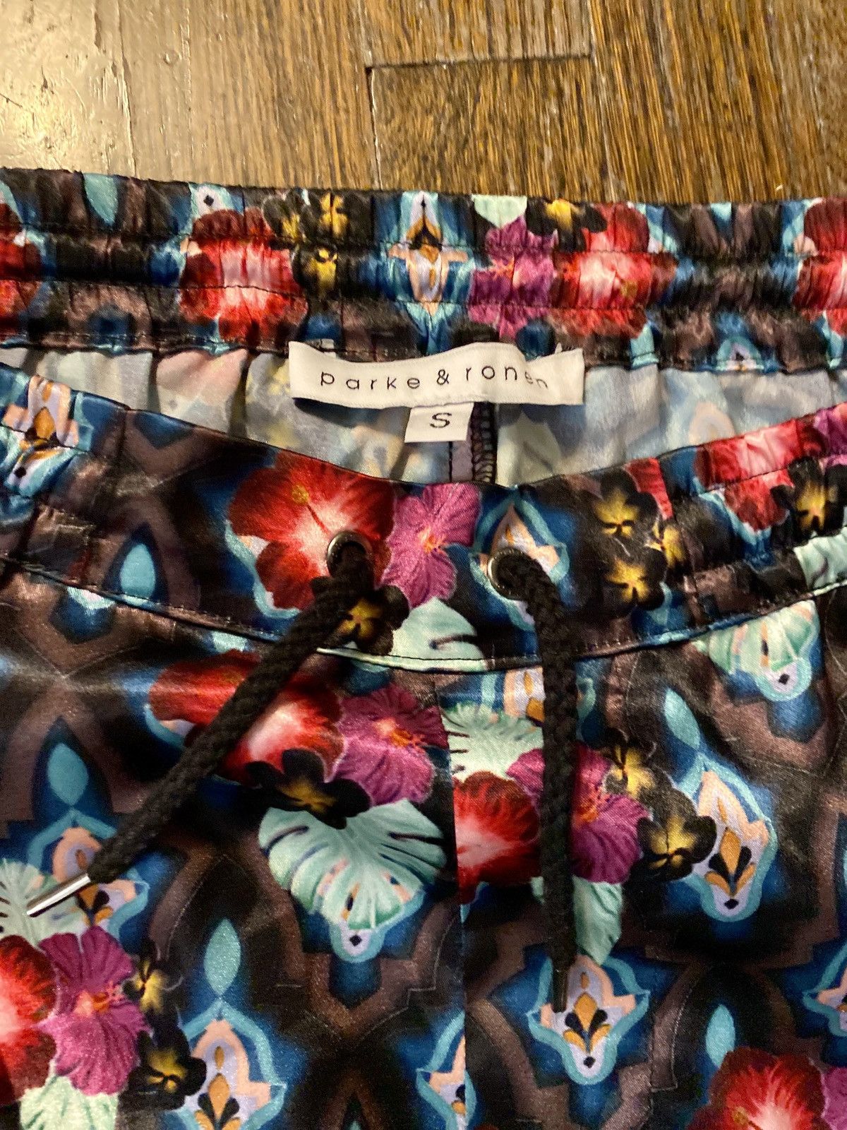 Parke & Ronen Parke & Ronen Polyester Shorts Size Small Size US 31 - 2 Thumbnail