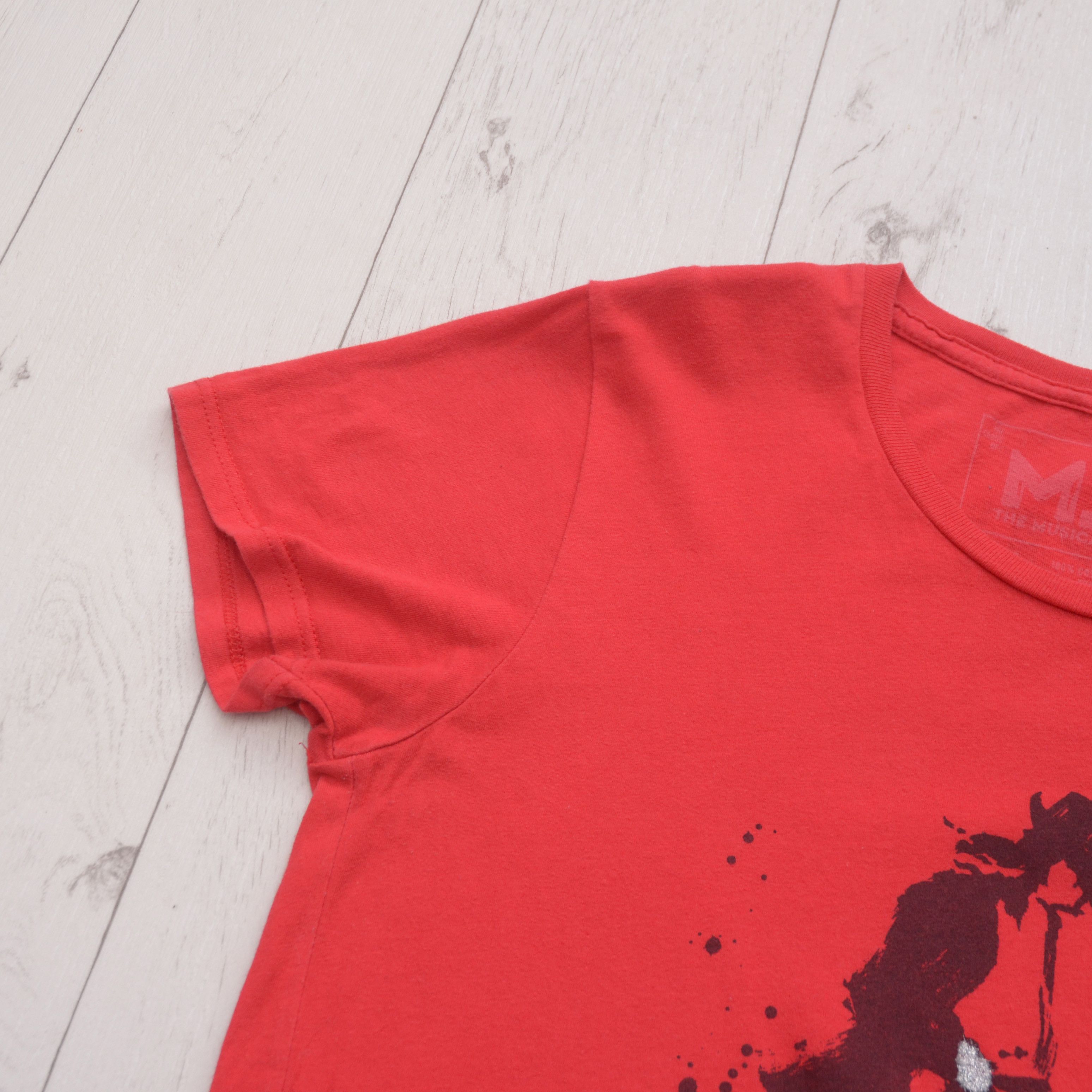 Michael Jackson × Vintage MJ THE MUSICAL Fitted Logo Michael Jackson Tee Red Y2K Size M / US 6-8 / IT 42-44 - 6 Thumbnail