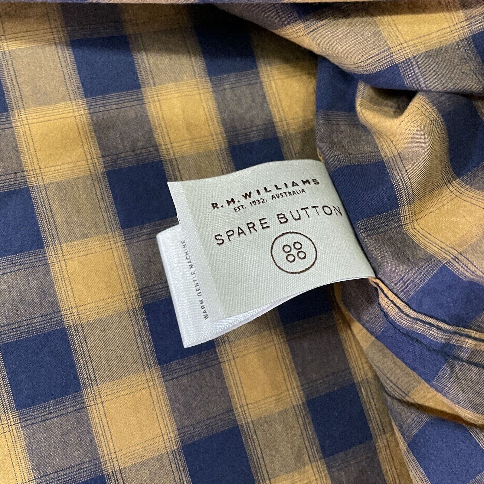 R.M. Williams RM Williams Men’s Small Checkered S/S Shirt Blue EUC Size US S / EU 44-46 / 1 - 5 Thumbnail
